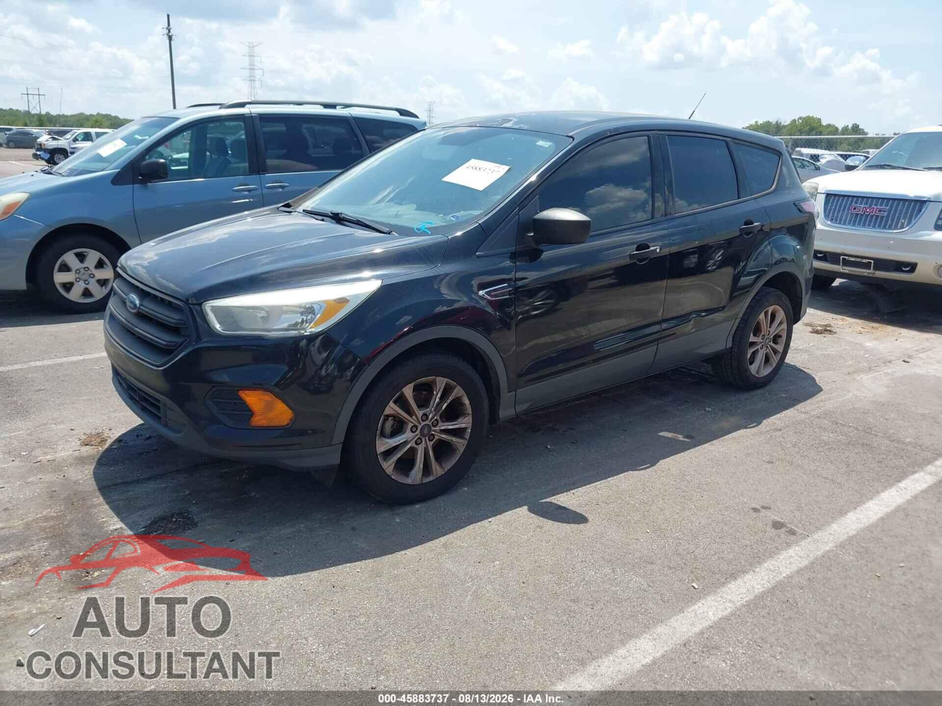 FORD ESCAPE 2017 - 1FMCU0F75HUE20844