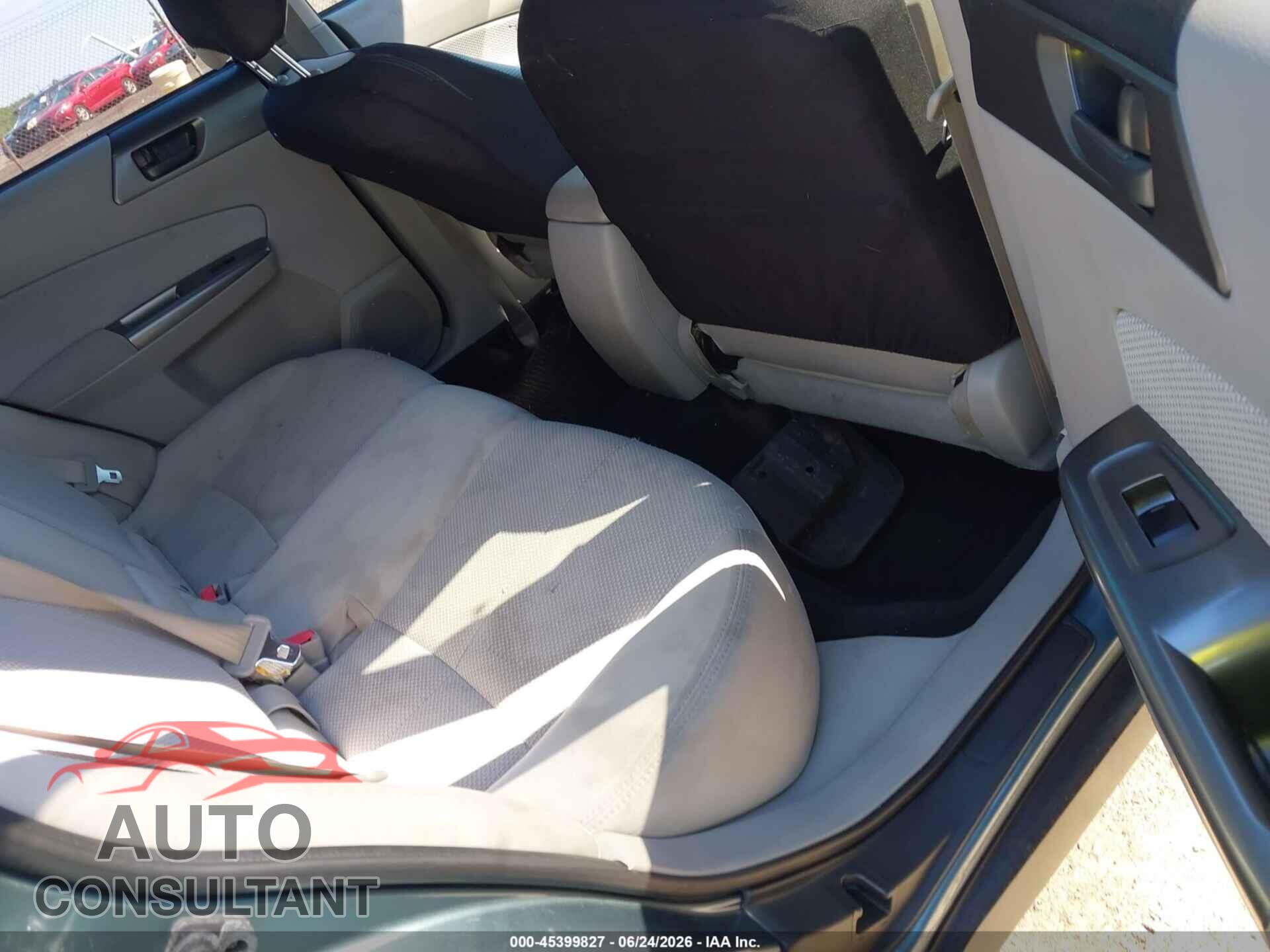 SUBARU FORESTER 2011 - JF2SHABC0BH741981