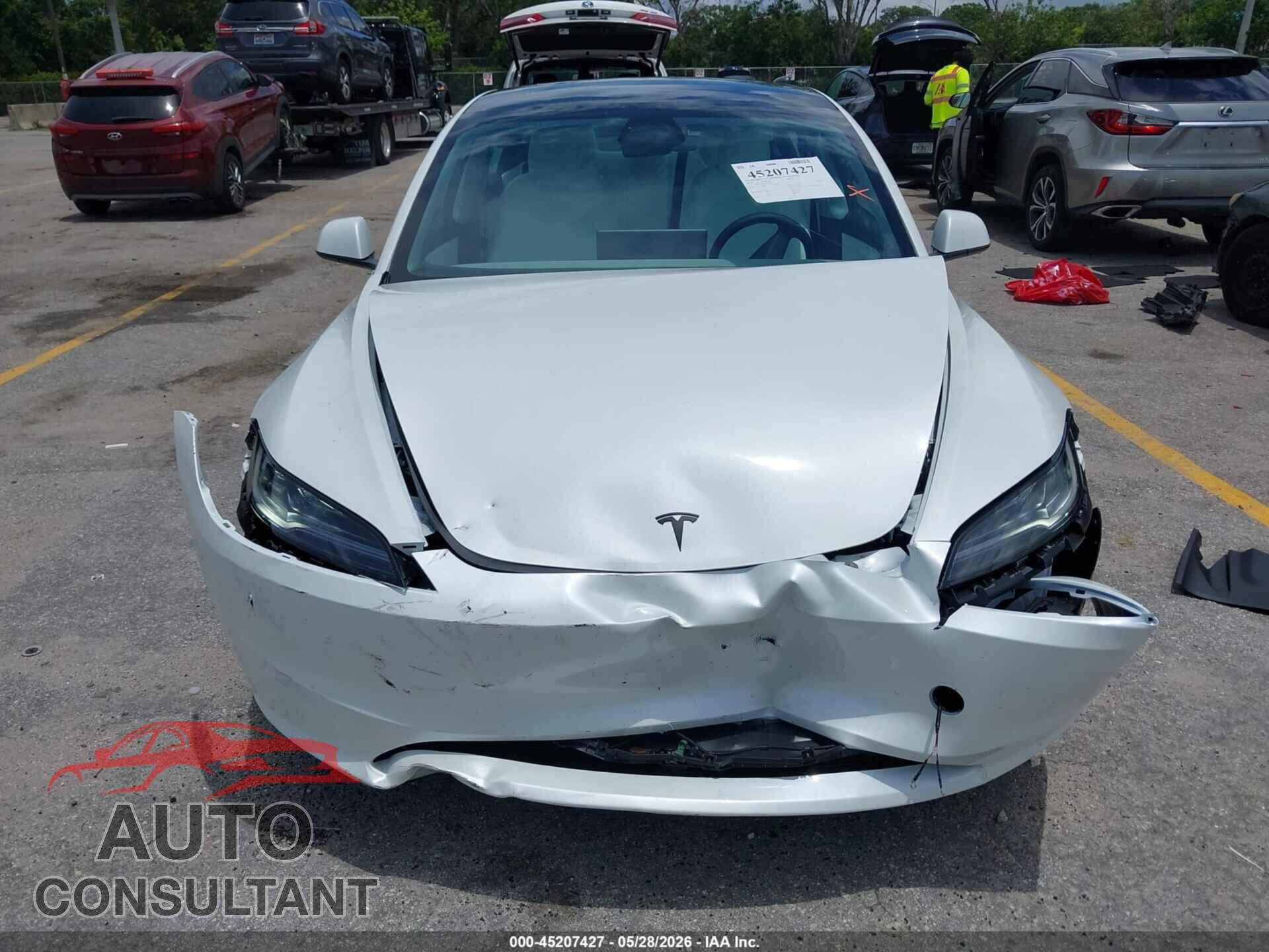 TESLA MODEL 3 2026 - 5YJ3E1EA2TF173305