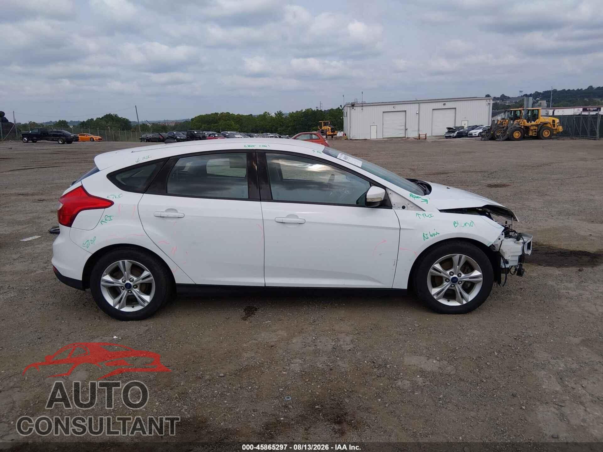 FORD FOCUS 2014 - 1FADP3K21EL312675