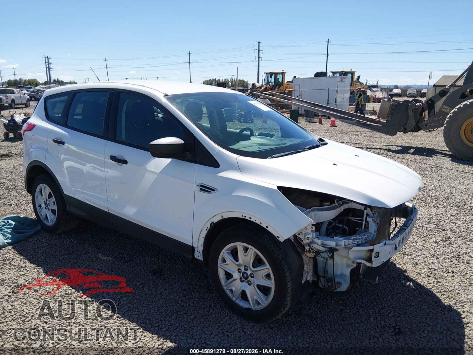 FORD ESCAPE 2015 - 1FMCU0F75FUC80596