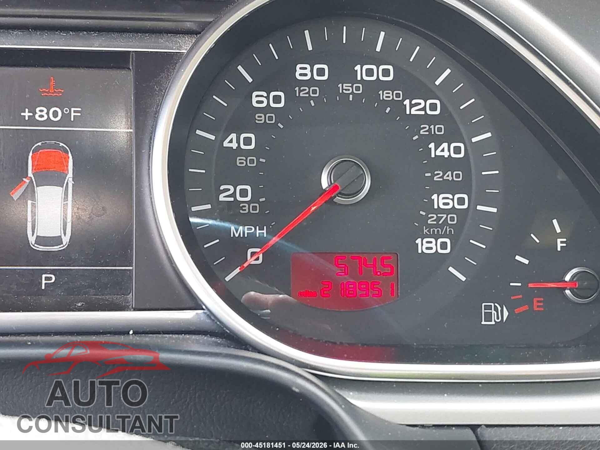AUDI Q7 2011 - WA1LMAFE8BD009075