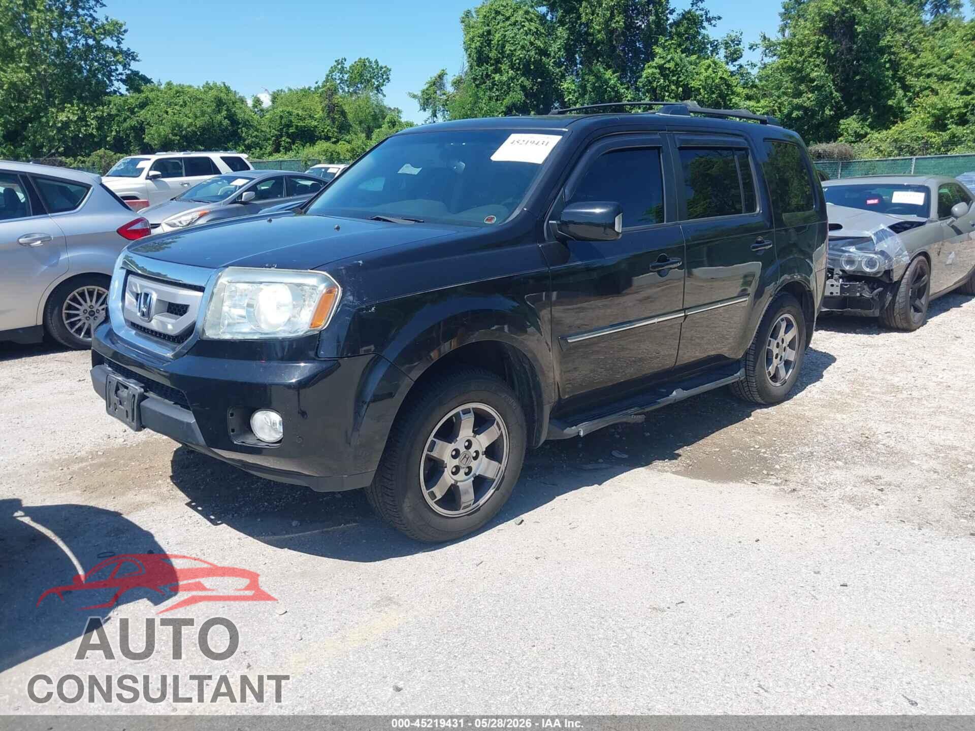 HONDA PILOT 2011 - 5FNYF4H98BB071849