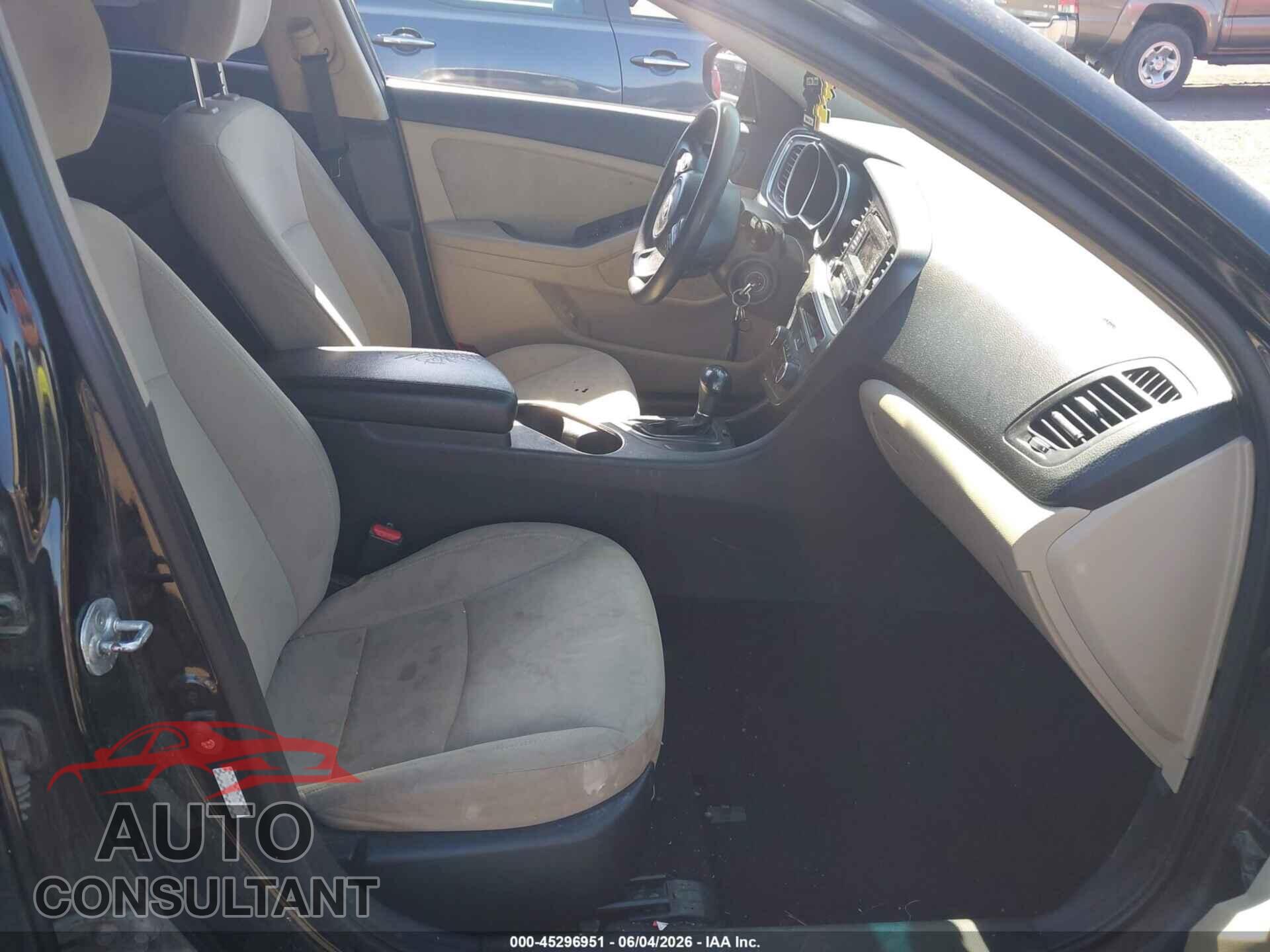 KIA OPTIMA 2015 - KNAGM4A73F5620291