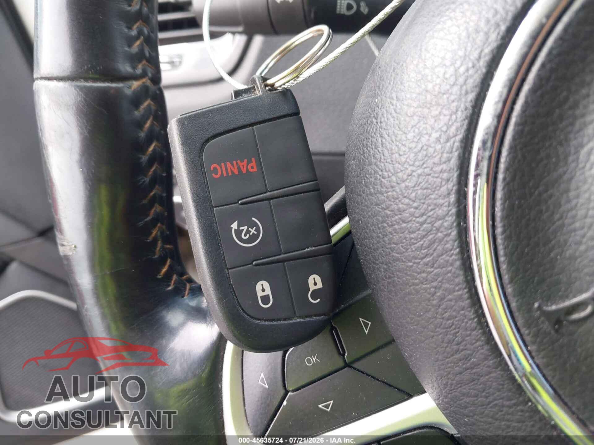 JEEP COMPASS 2017 - 3C4NJDCB2HT681042
