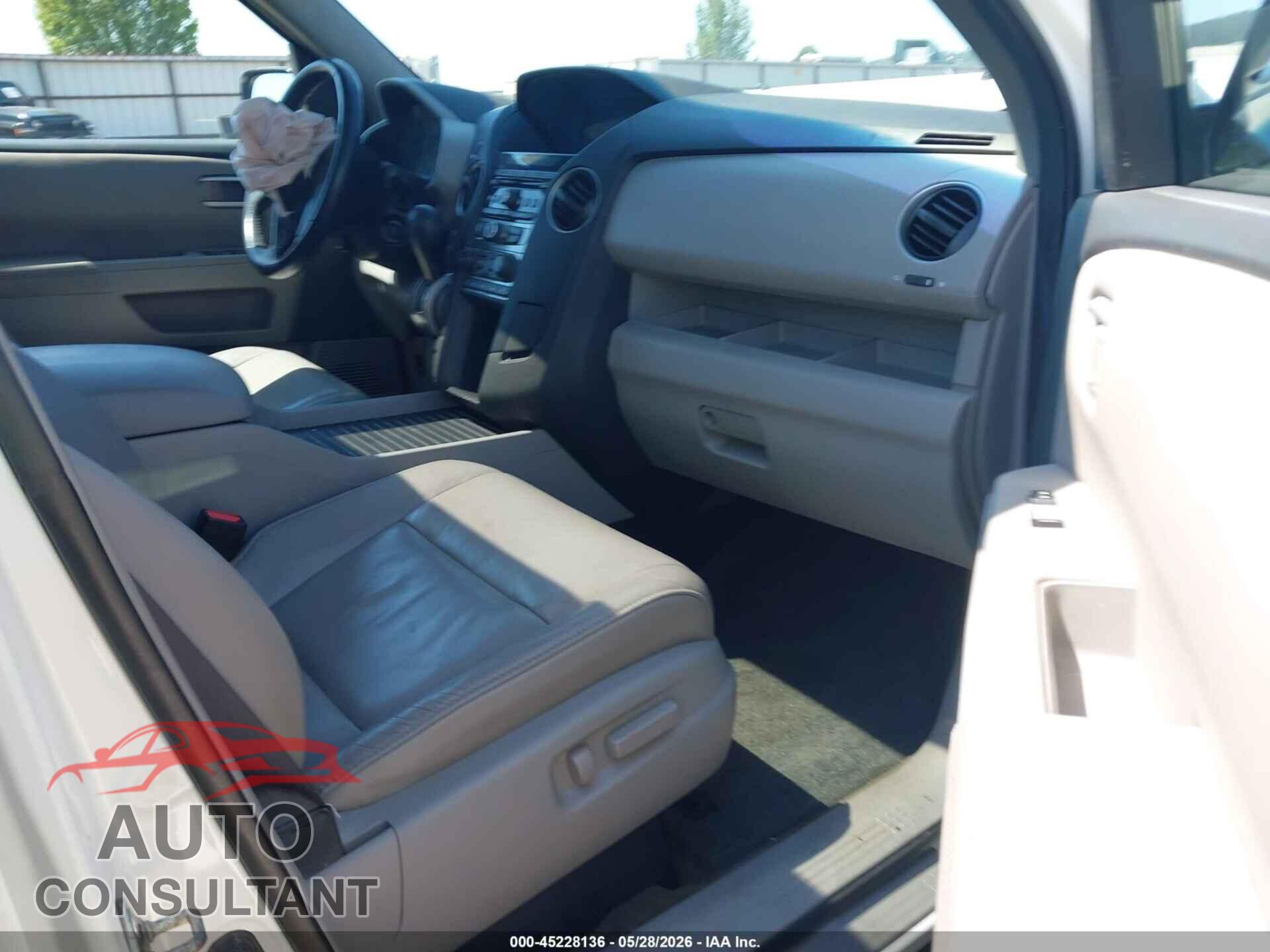 HONDA PILOT 2014 - 5FNYF4H56EB035739