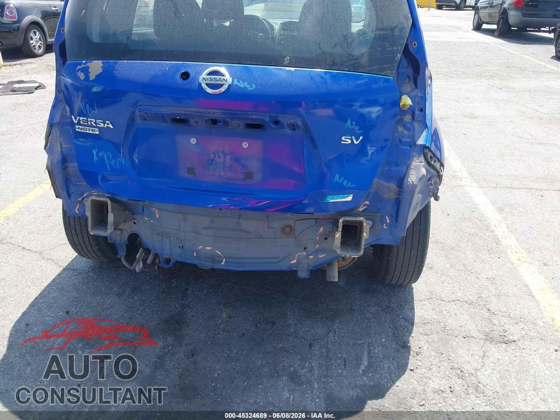 NISSAN VERSA NOTE 2015 - 3N1CE2CP1FL445624