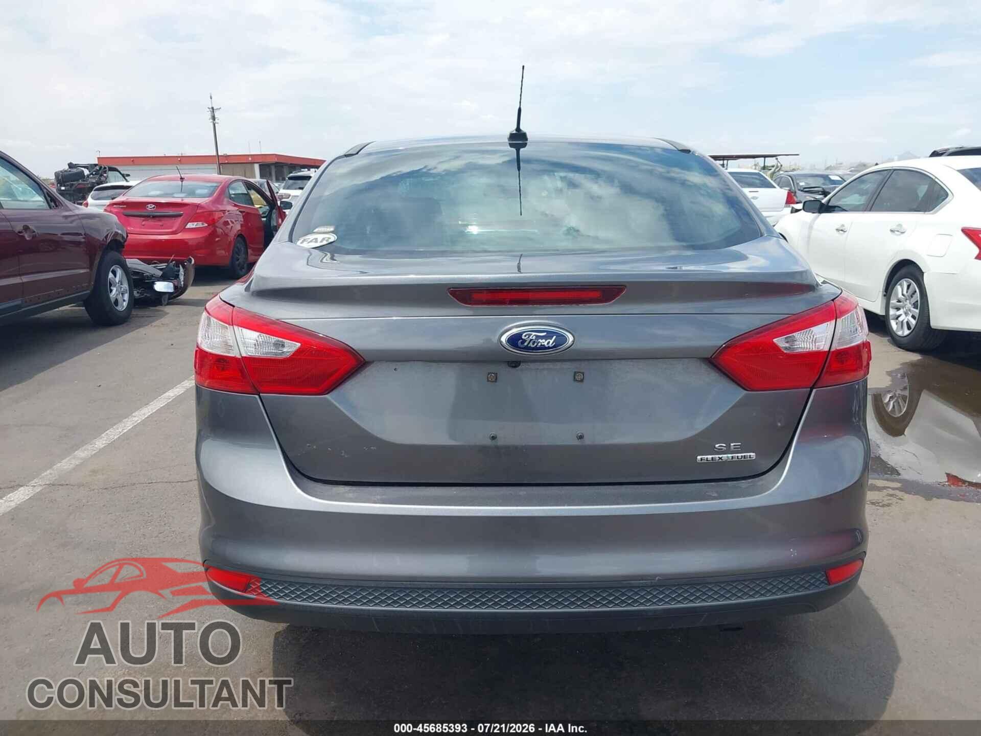 FORD FOCUS 2014 - 1FADP3F21EL363121