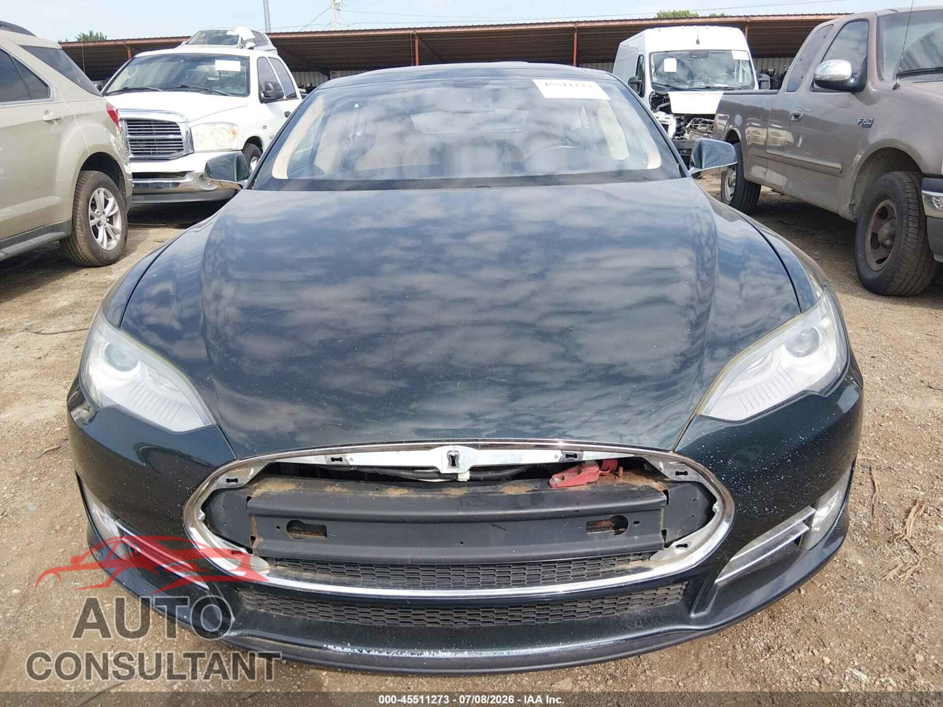 TESLA MODEL S 2013 - 5YJSA1CN2DFP05490
