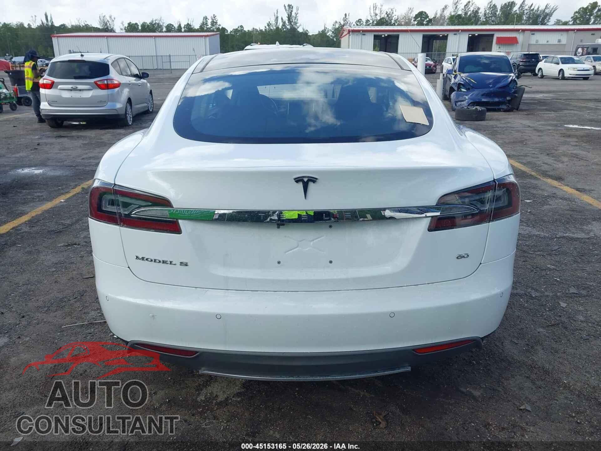 TESLA MODEL S 2014 - 5YJSA1S16EFP52389