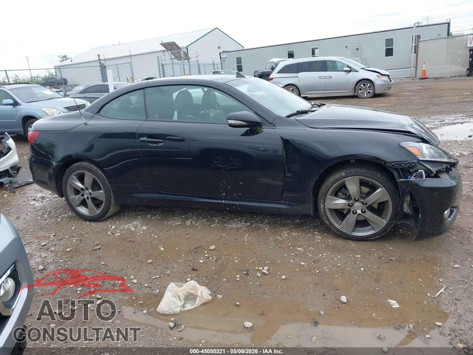 LEXUS IS 250C 2011 - JTHFF2C23B2520359