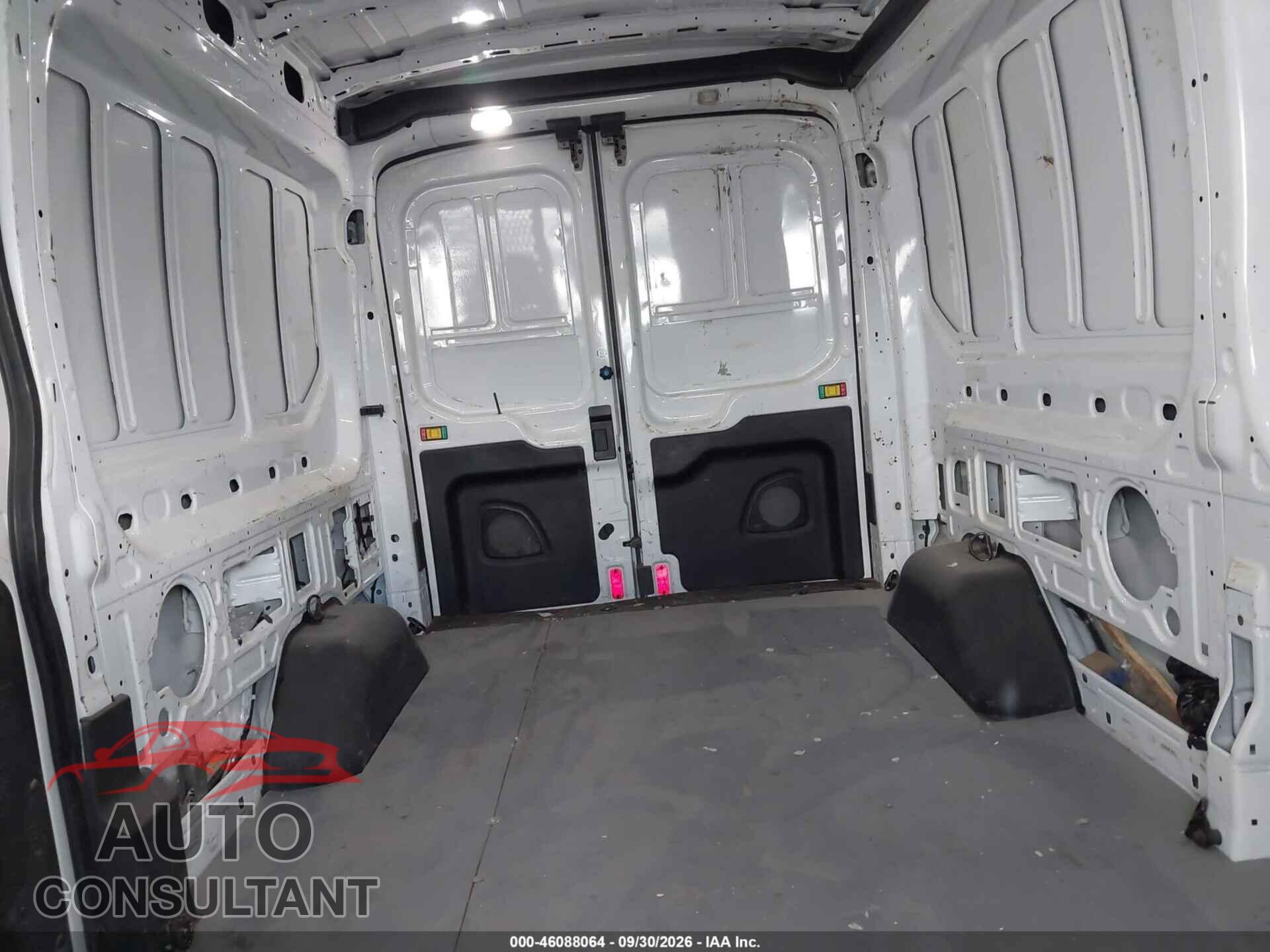 FORD TRANSIT-250 2019 - 1FTYR2CM1KKB68174
