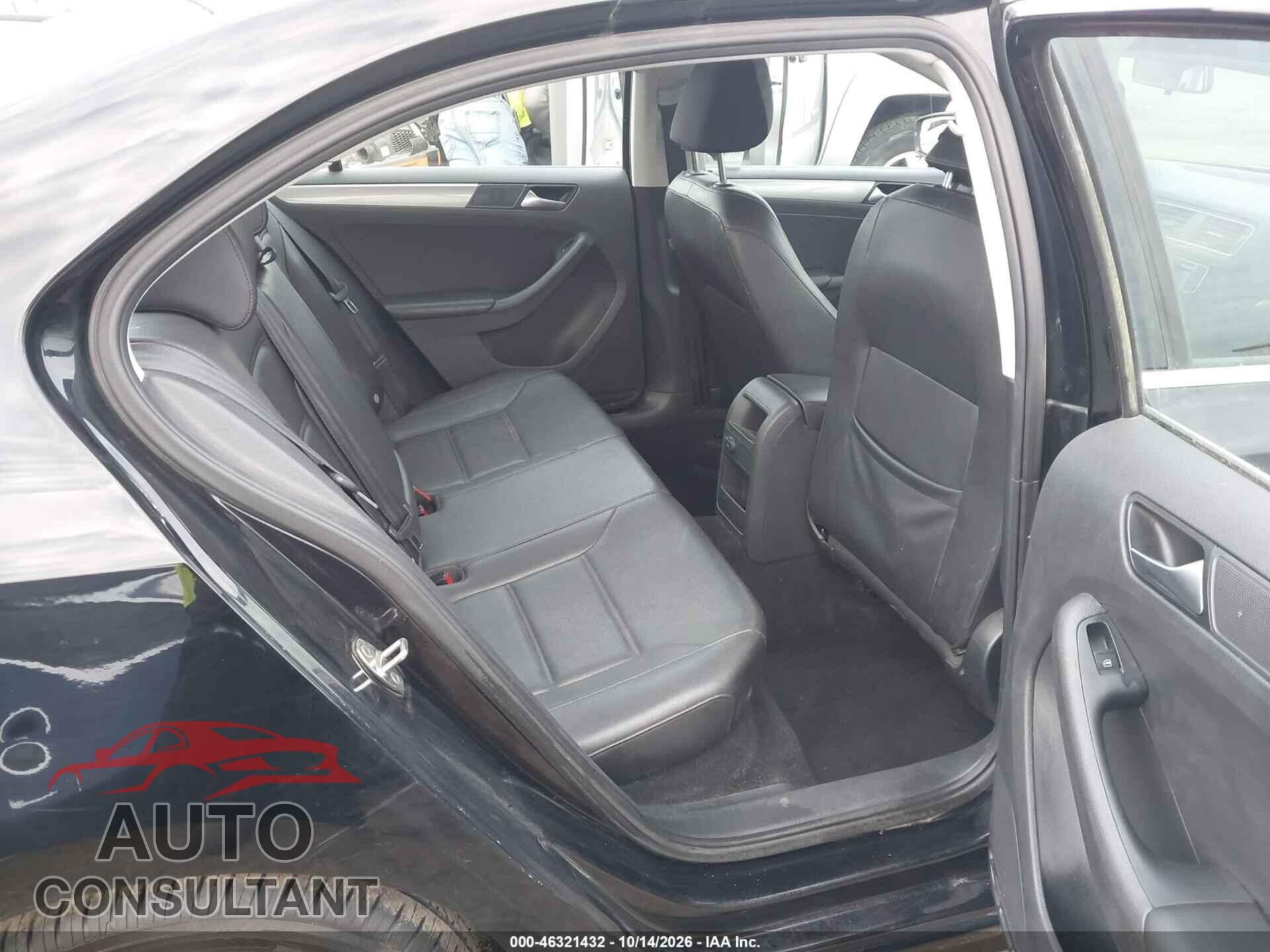 VOLKSWAGEN JETTA 2017 - 3VWB67AJ9HM267246