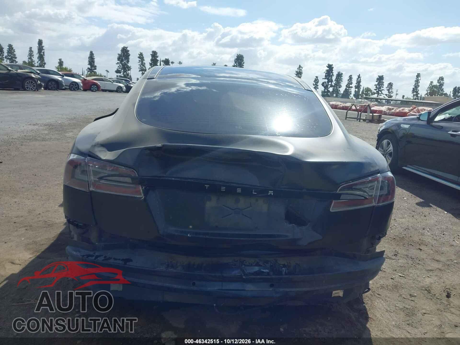 TESLA MODEL S 2014 - 5YJSA1H11EFP50072