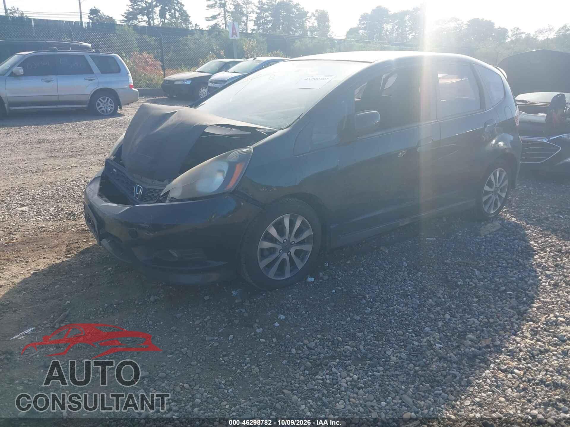 HONDA FIT 2013 - JHMGE8H50DC071023
