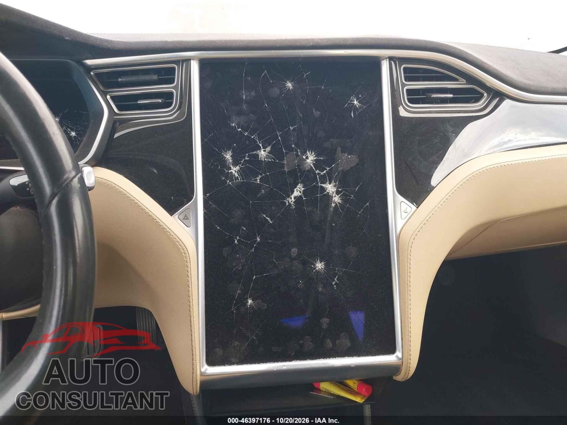 TESLA MODEL S 2015 - 5YJSA1E13FF117367