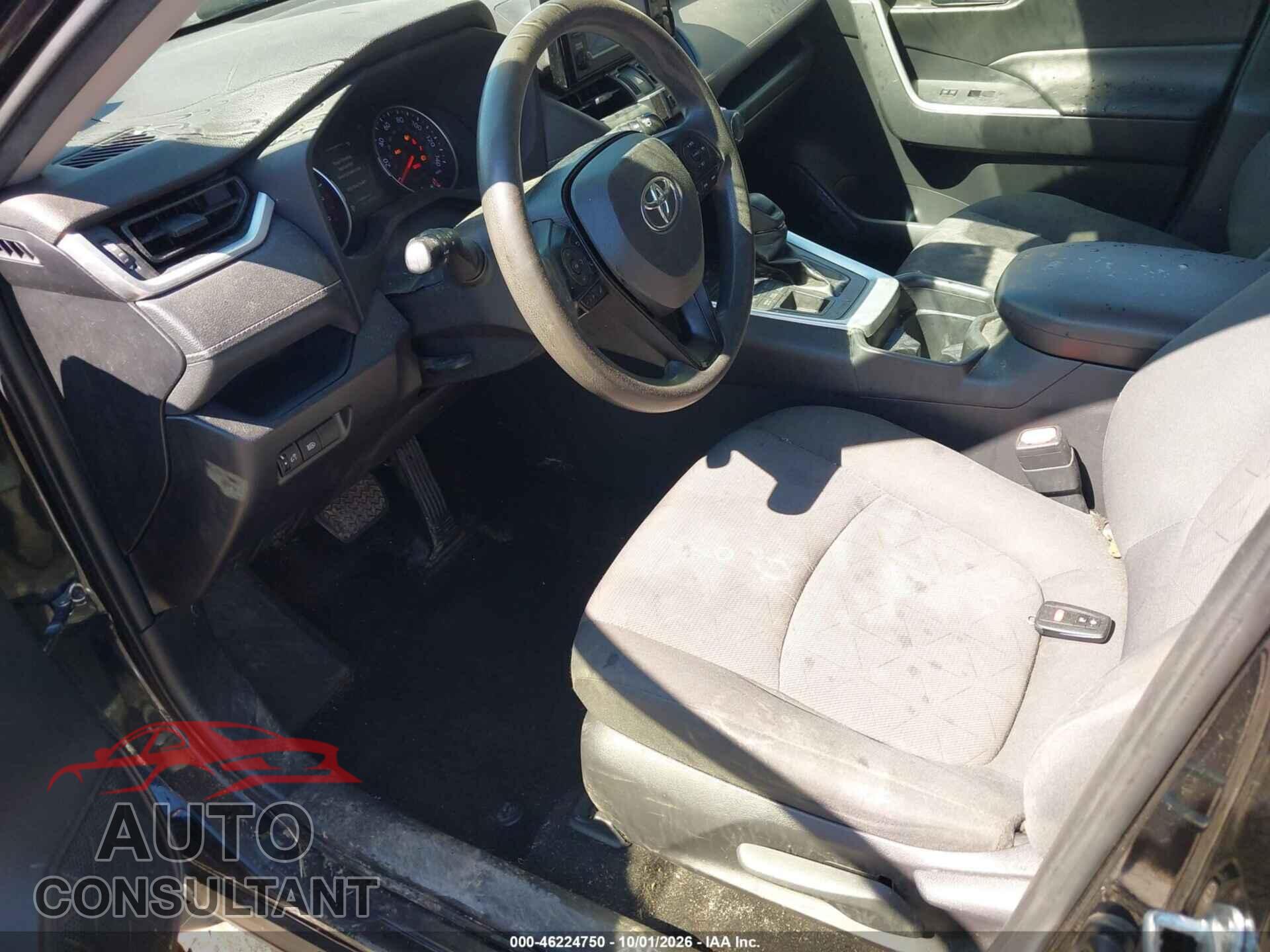 TOYOTA RAV4 2019 - JTMP1RFV3KD501222