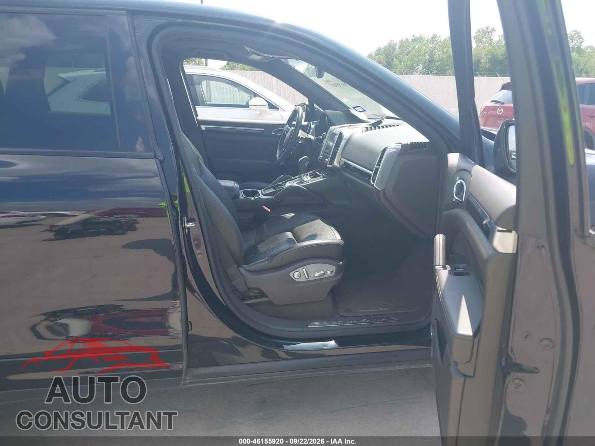 PORSCHE CAYENNE 2017 - WP1AA2A22HKA81188