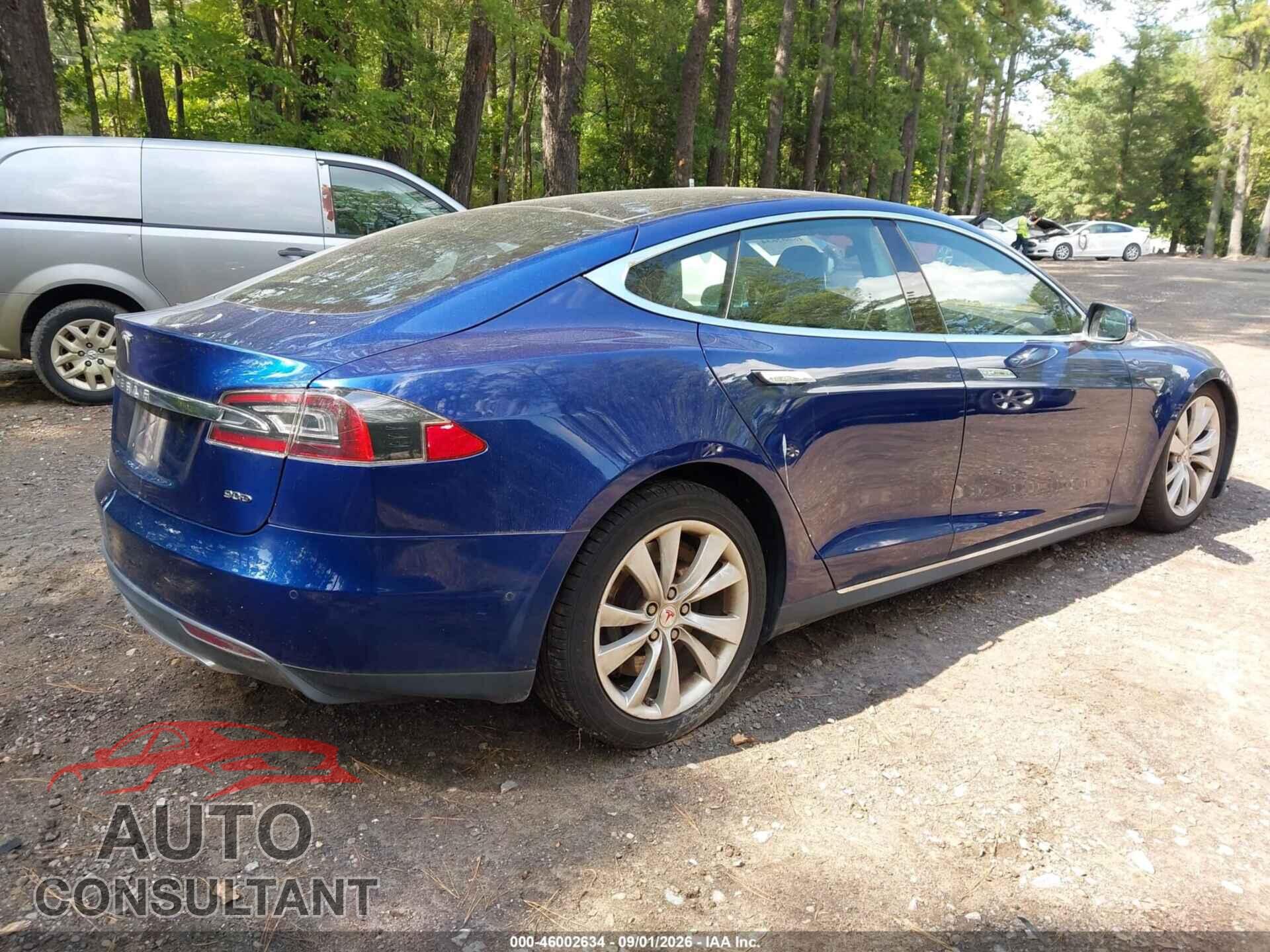 TESLA MODEL S 2016 - 5YJSA1E27GF136529