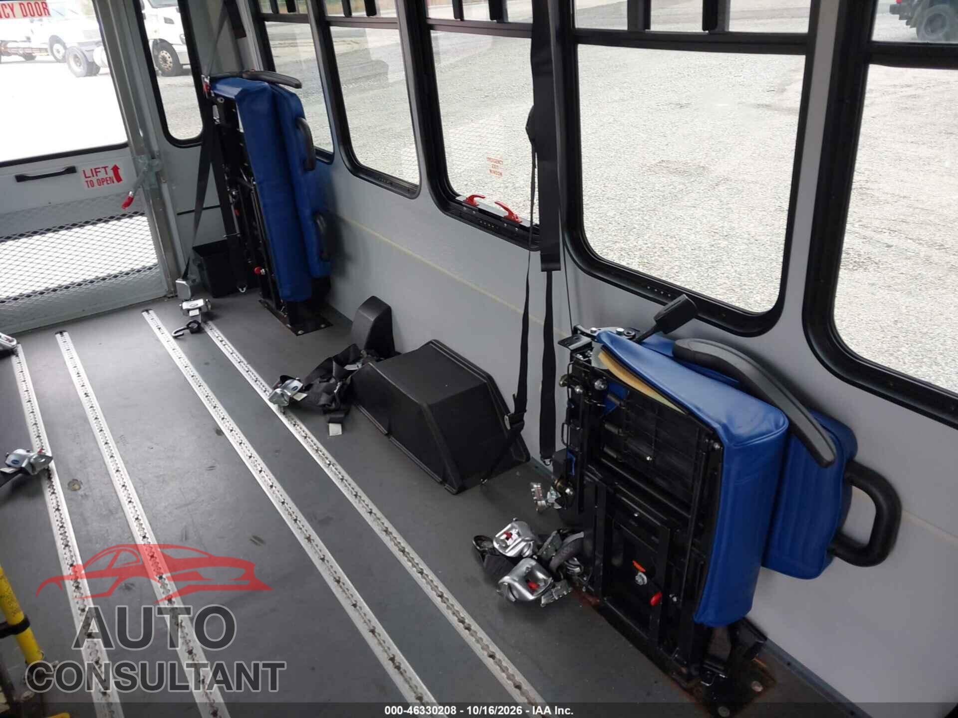 FORD E-350 CUTAWAY 2018 - 1FDEE3FS3JDC16366