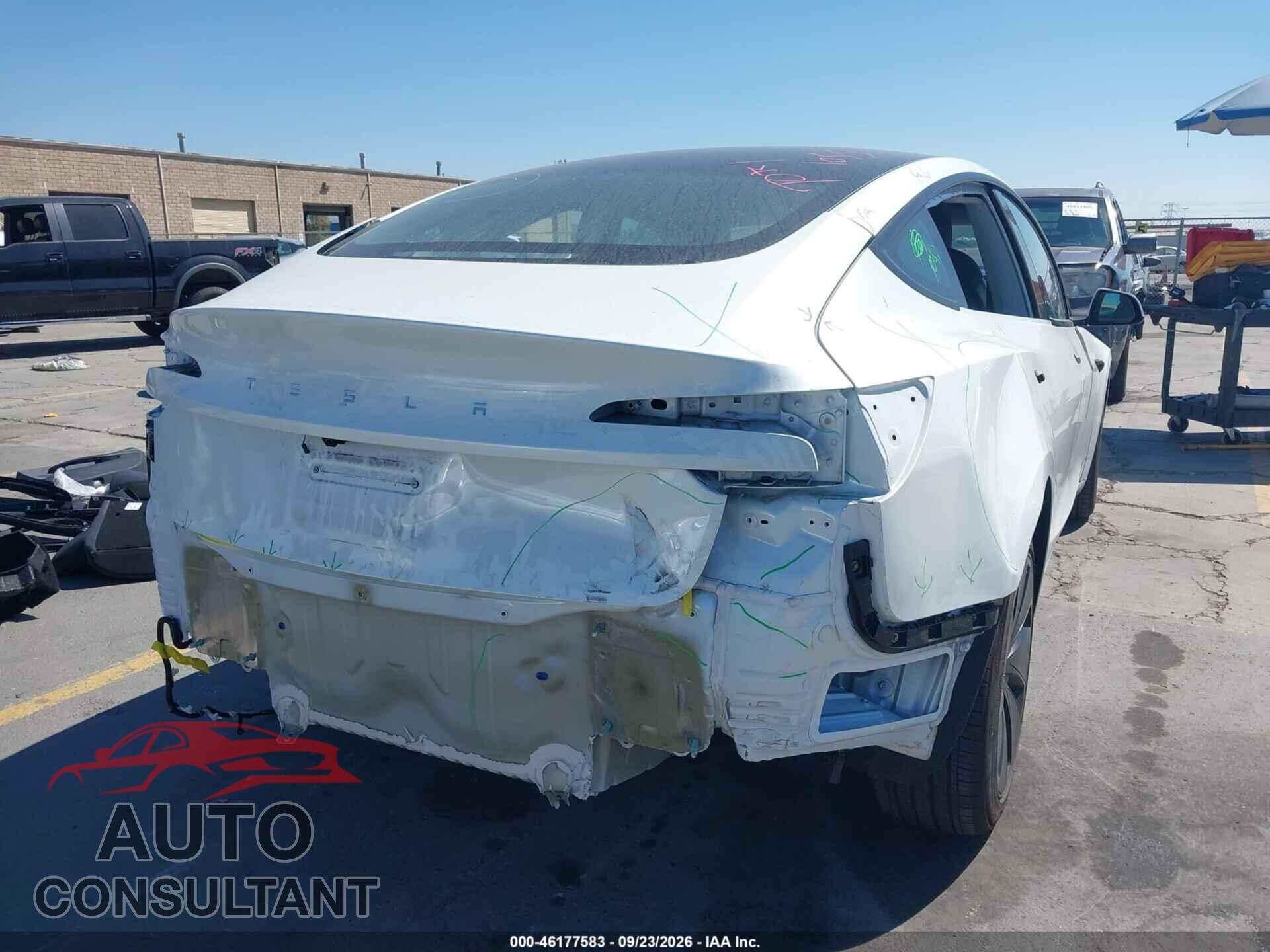 TESLA MODEL 3 2025 - 5YJ3E1EA2SF961225