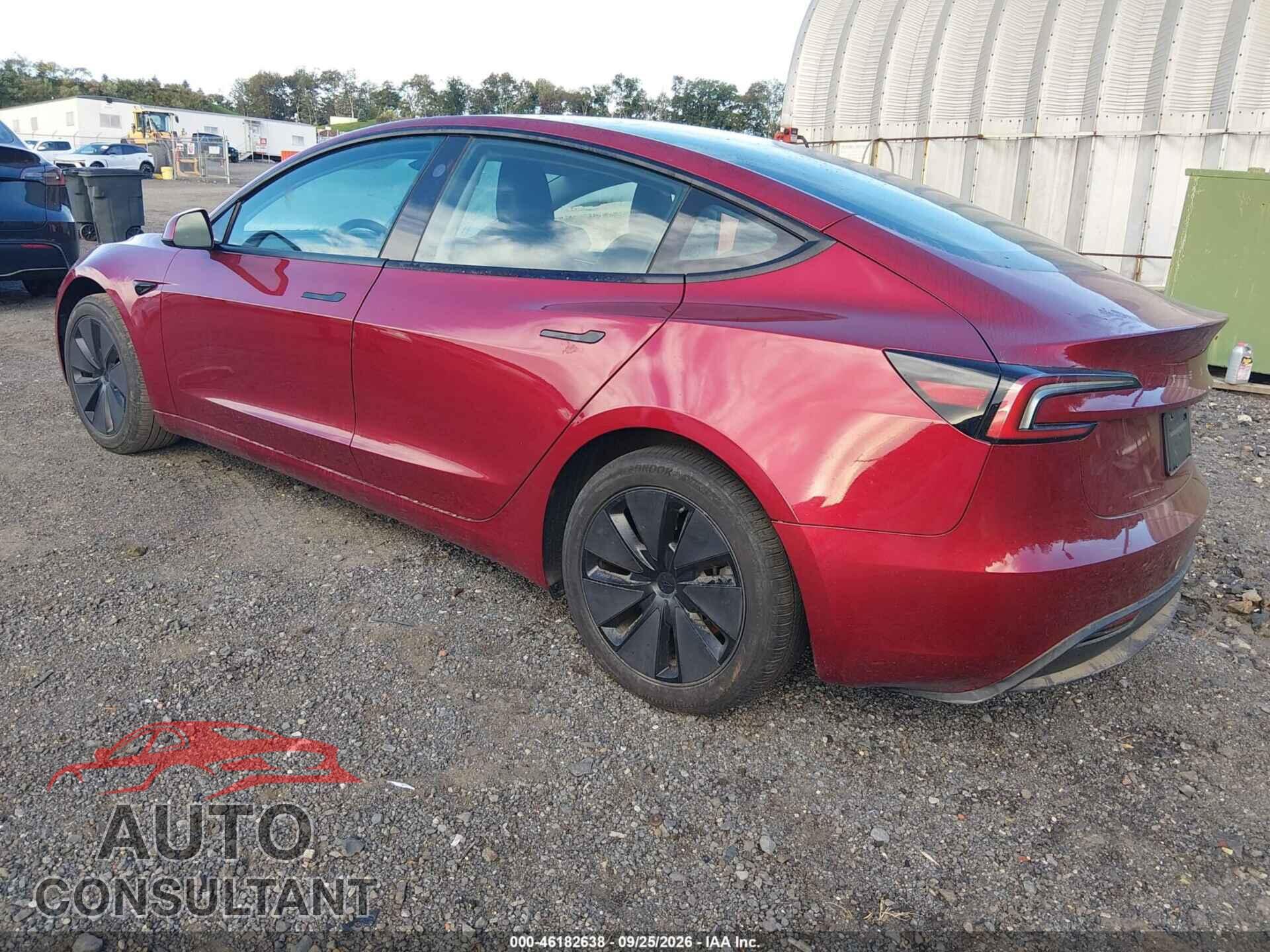 TESLA MODEL 3 2024 - 5YJ3E1EA2RF739584