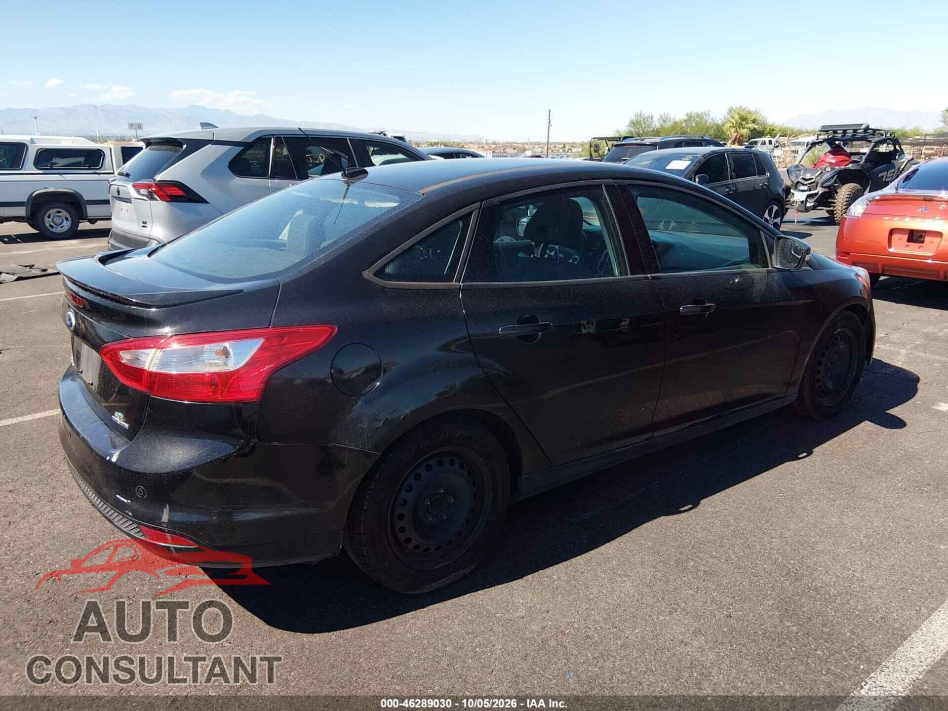FORD FOCUS 2014 - 1FADP3F22EL413962