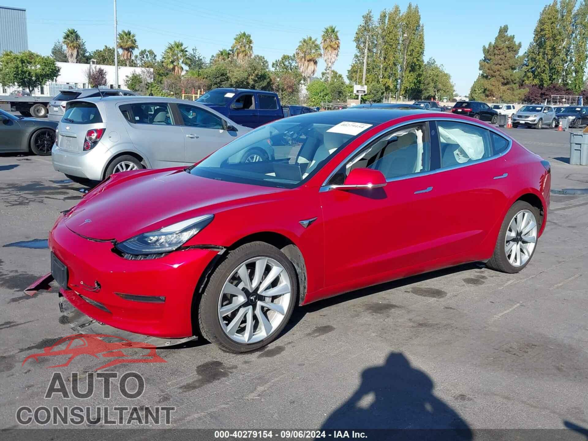 TESLA MODEL 3 2018 - 5YJ3E1EB0JF097556