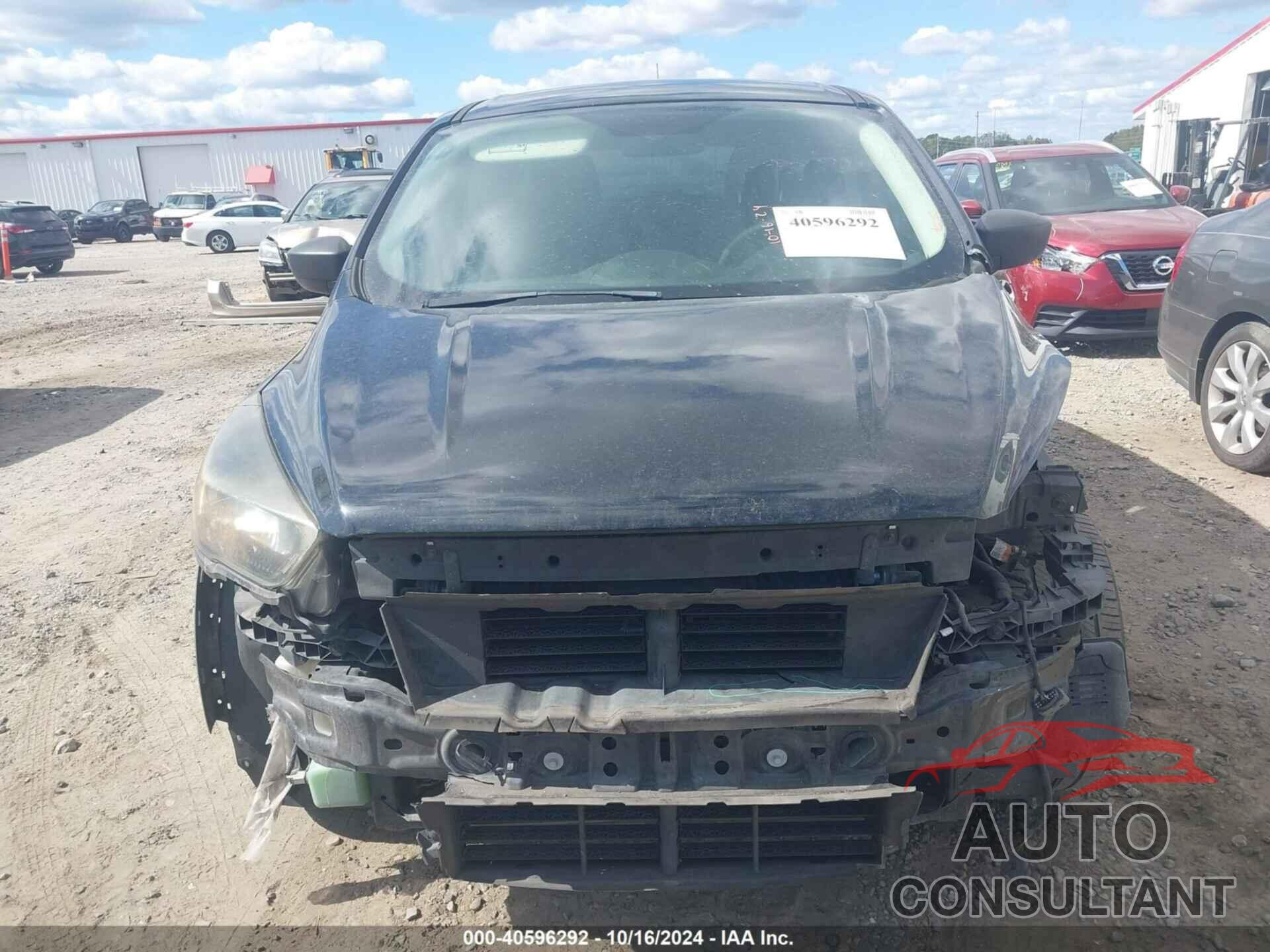 FORD ESCAPE 2018 - 1FMCU0F77JUA54861