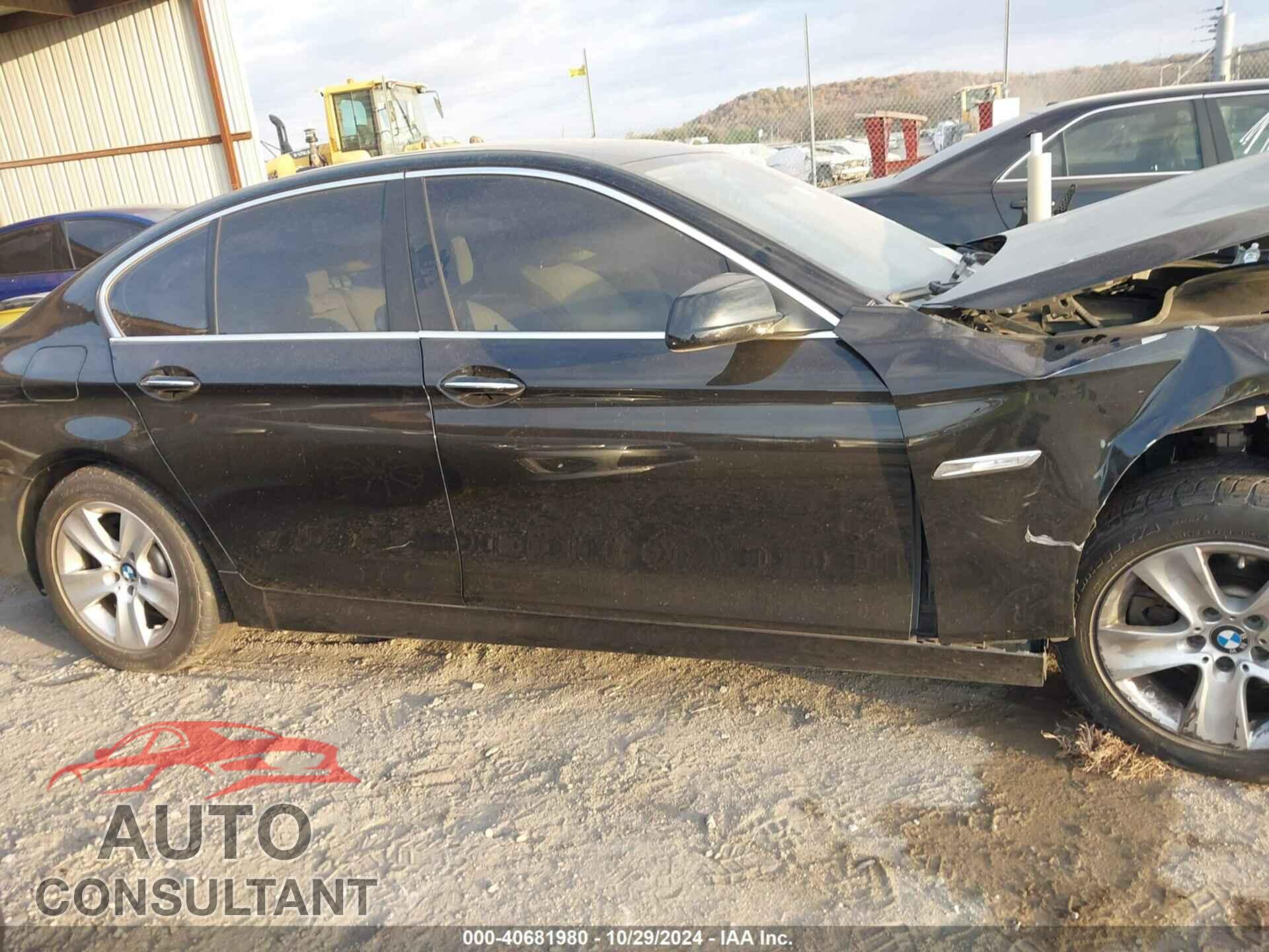 BMW 528I 2012 - WBAXG5C57CDX04706