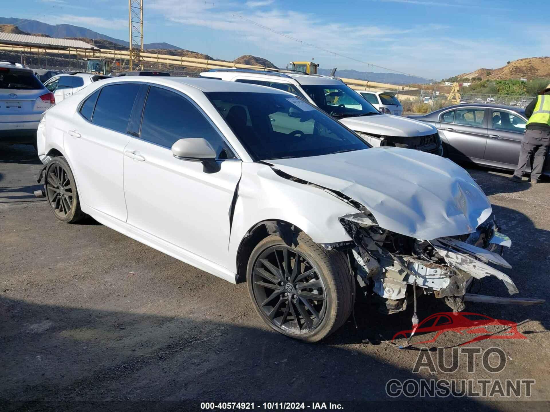 TOYOTA CAMRY 2021 - 4T1K61AK6MU578210