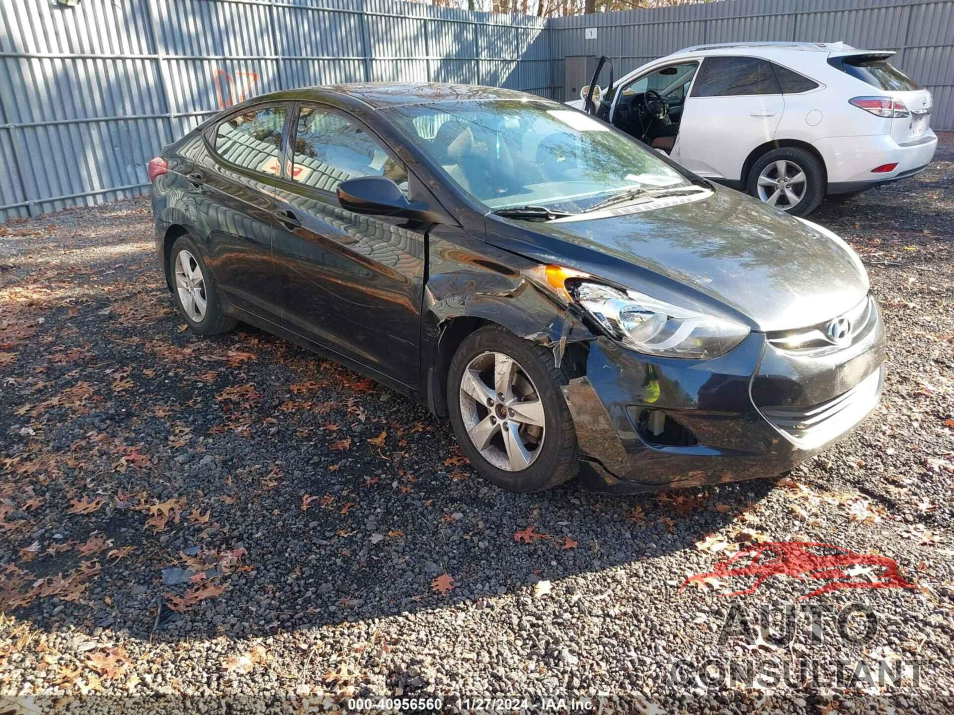 HYUNDAI ELANTRA 2013 - 5NPDH4AE3DH406813