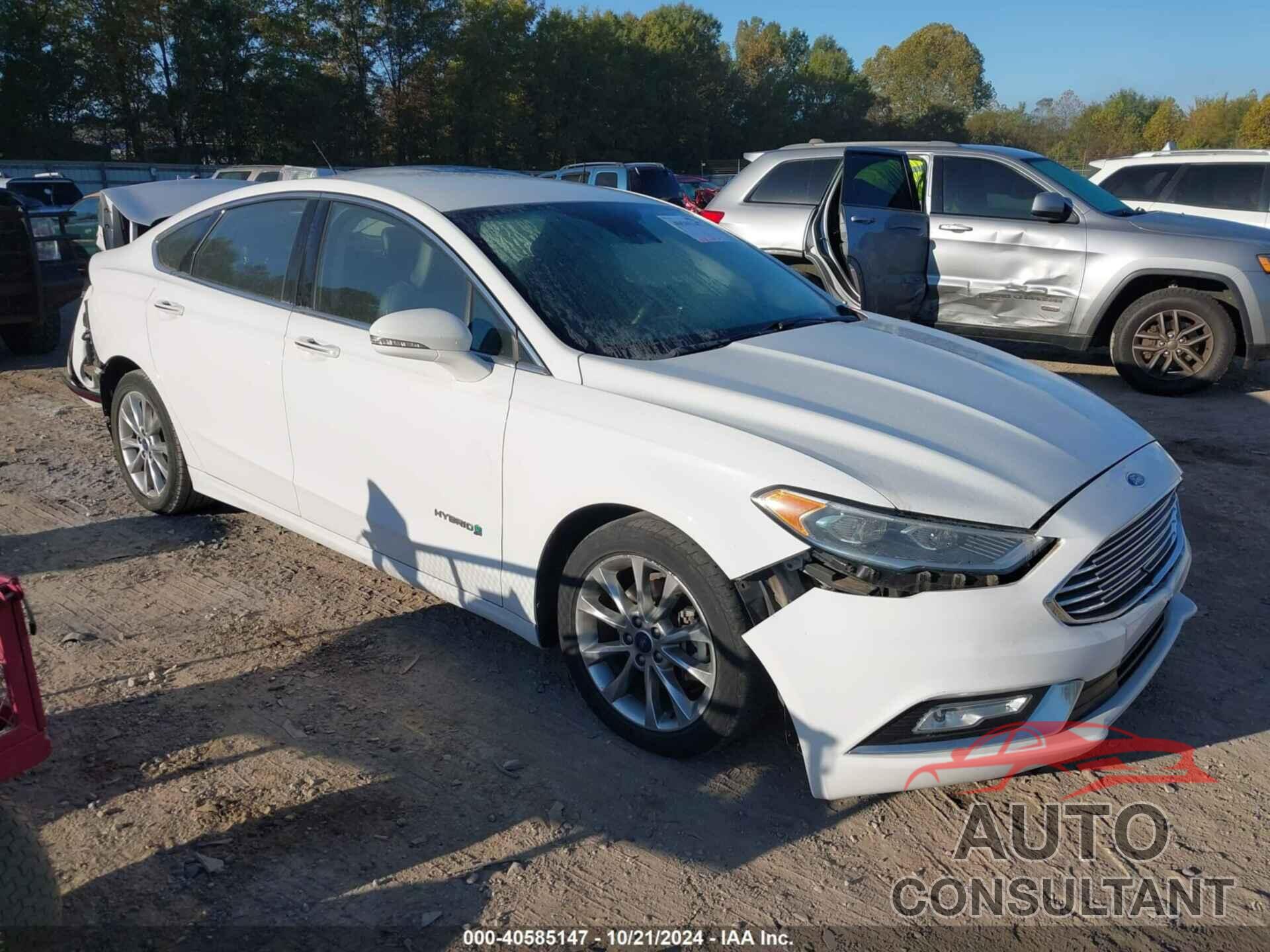 FORD FUSION HYBRID 2017 - 3FA6P0LU0HR400596