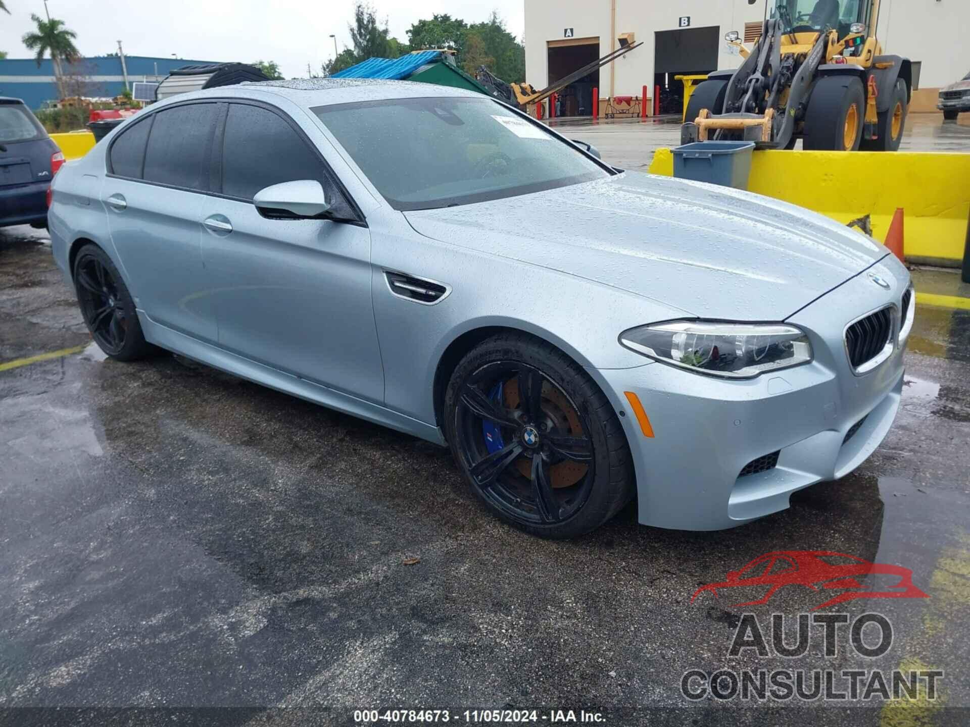 BMW M5 2015 - WBSFV9C57FD595236