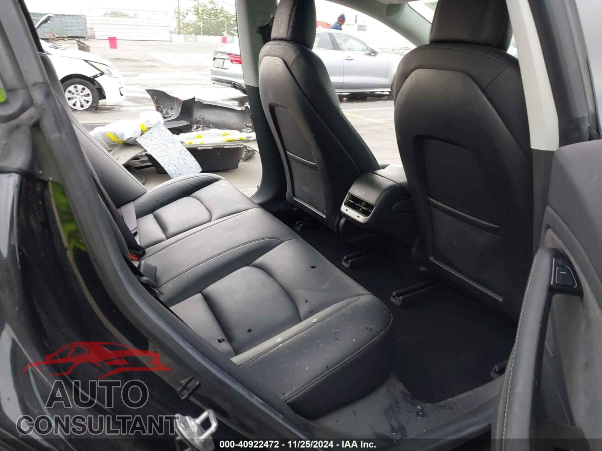 TESLA MODEL 3 2018 - 5YJ3E1EA7JF040973