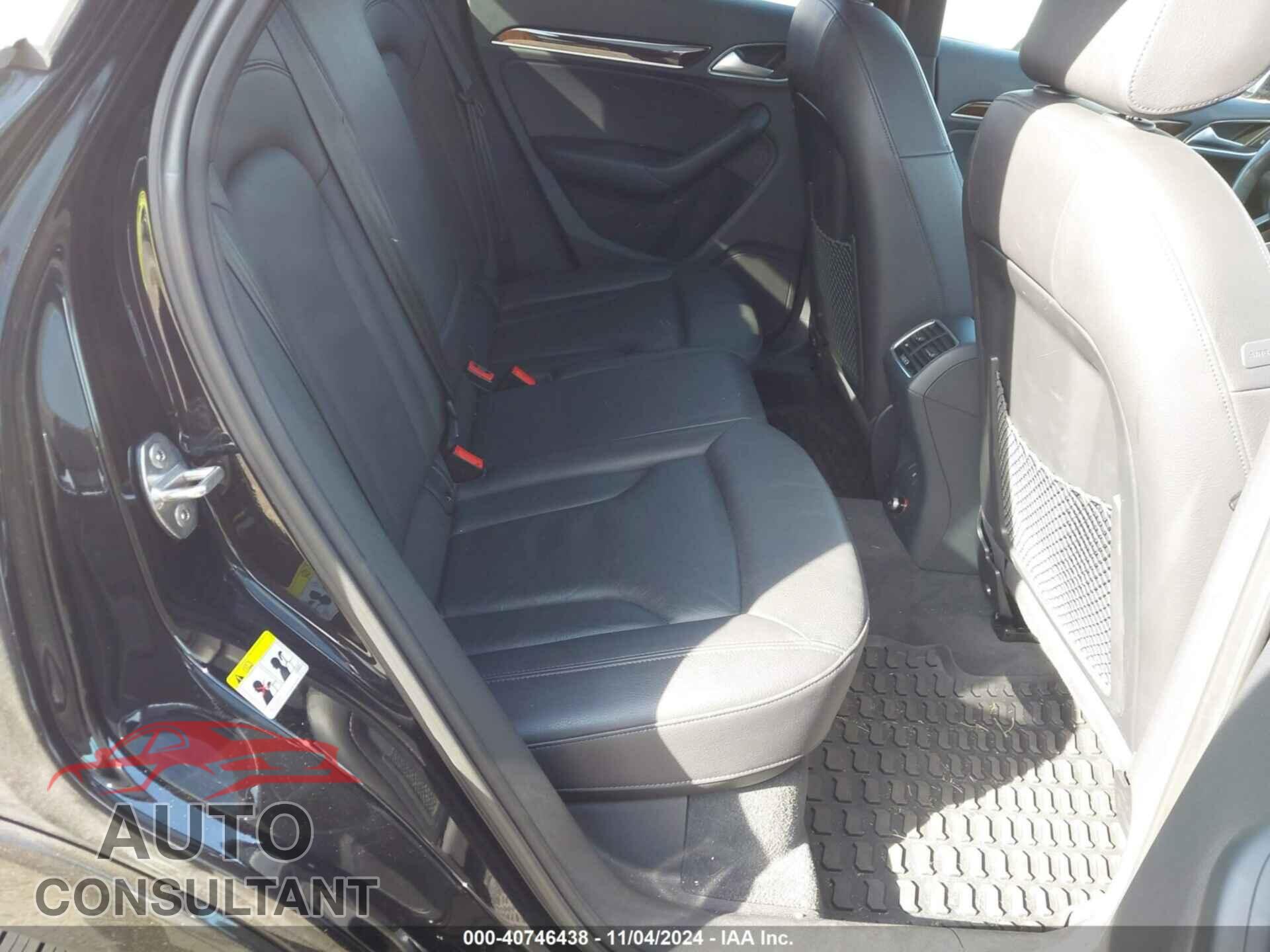 AUDI Q3 2017 - WA1JCCFS9HR007830