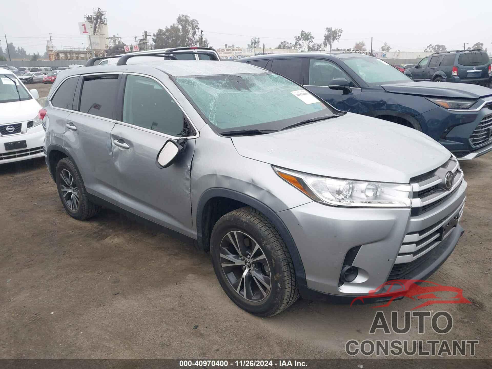 TOYOTA HIGHLANDER 2019 - 5TDZZRFH0KS361985