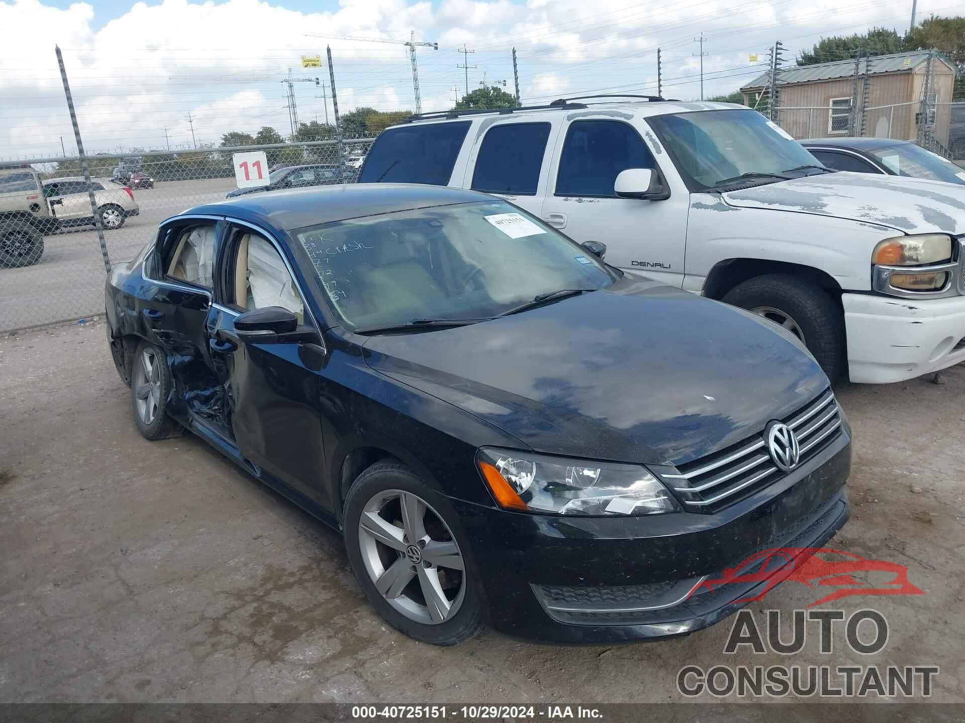 VOLKSWAGEN PASSAT 2013 - 1VWBH7A3XDC096367