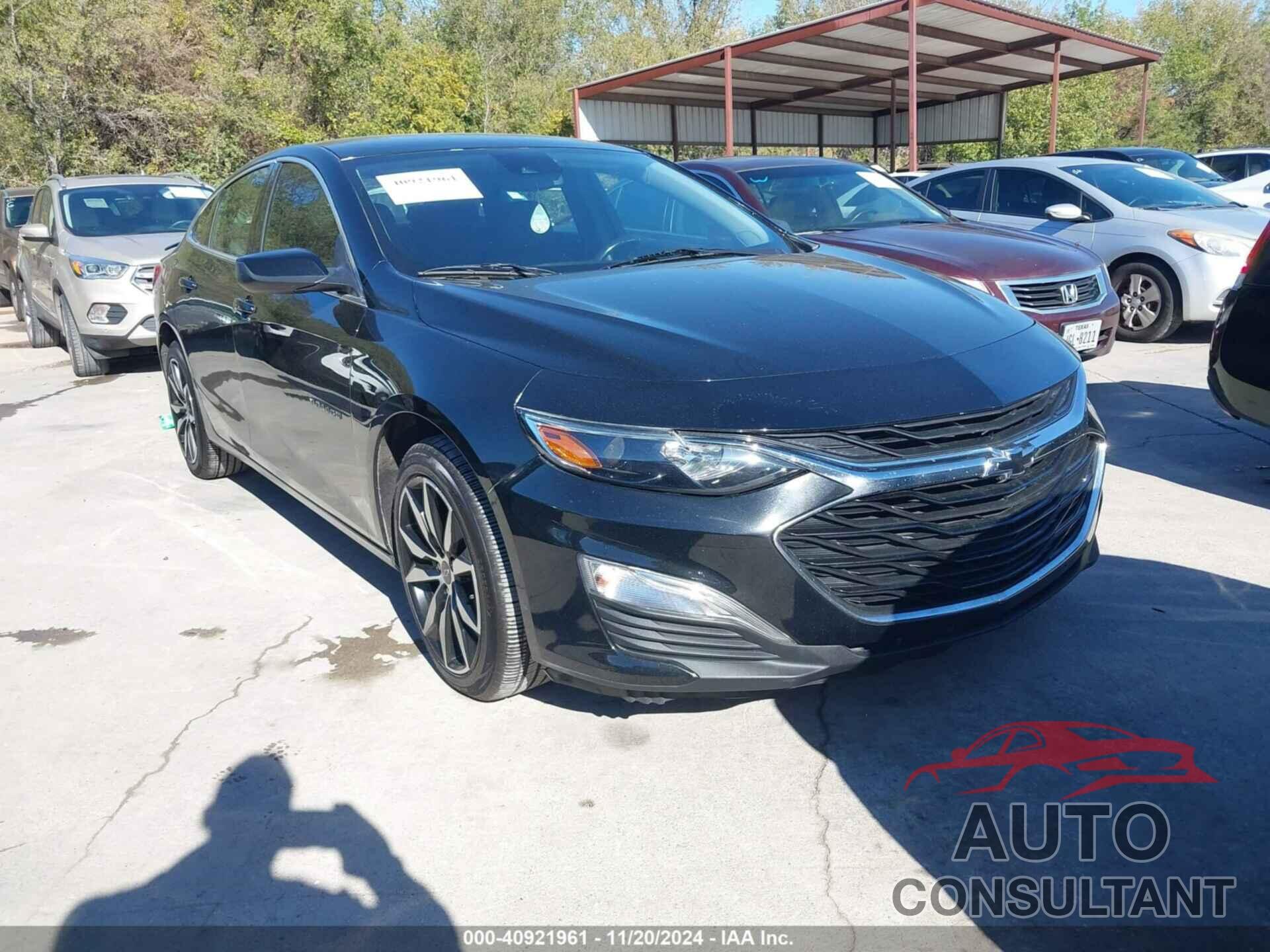 CHEVROLET MALIBU 2021 - 1G1ZG5ST4MF074394