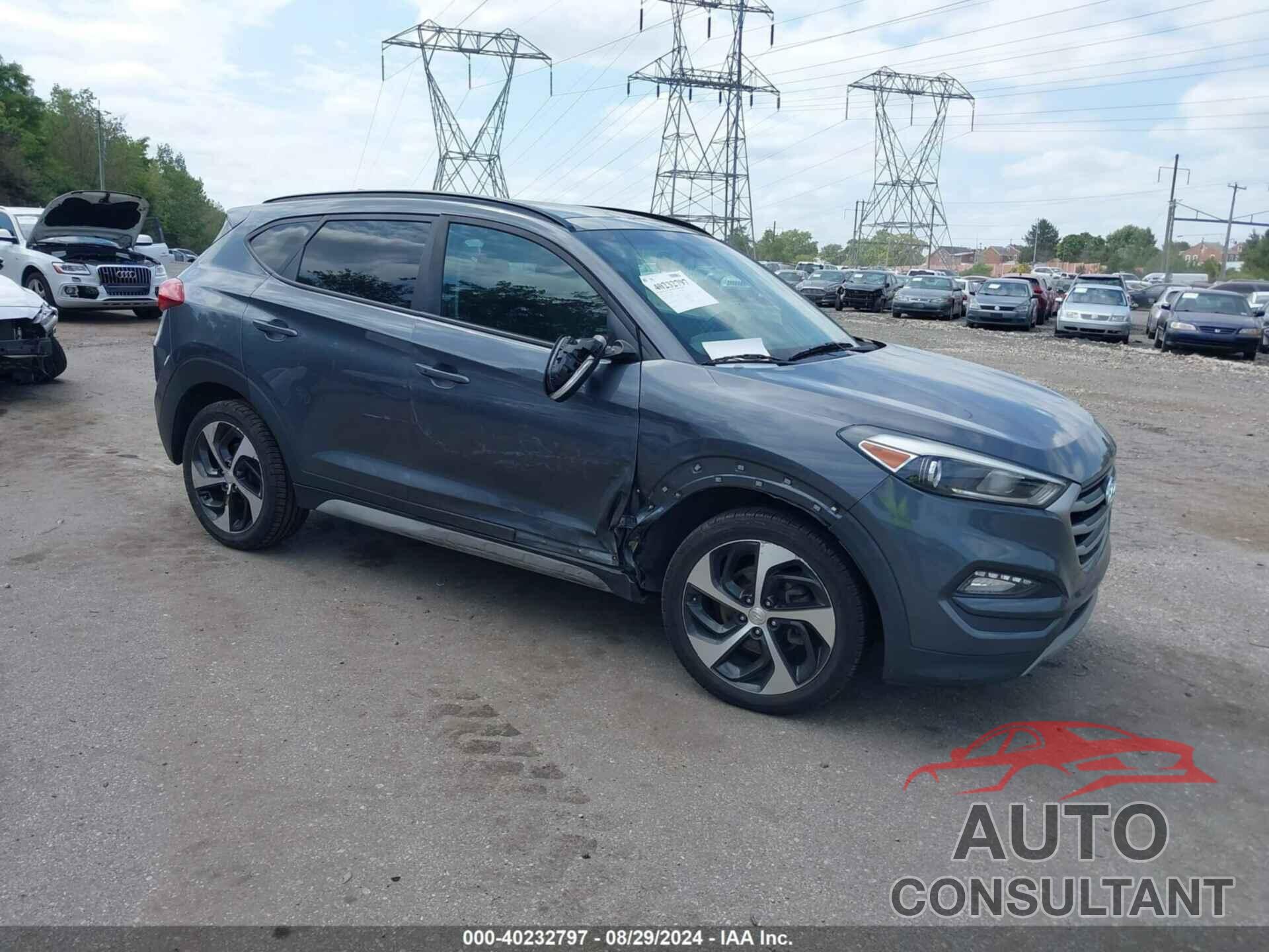 HYUNDAI TUCSON 2018 - KM8J3CA25JU642345