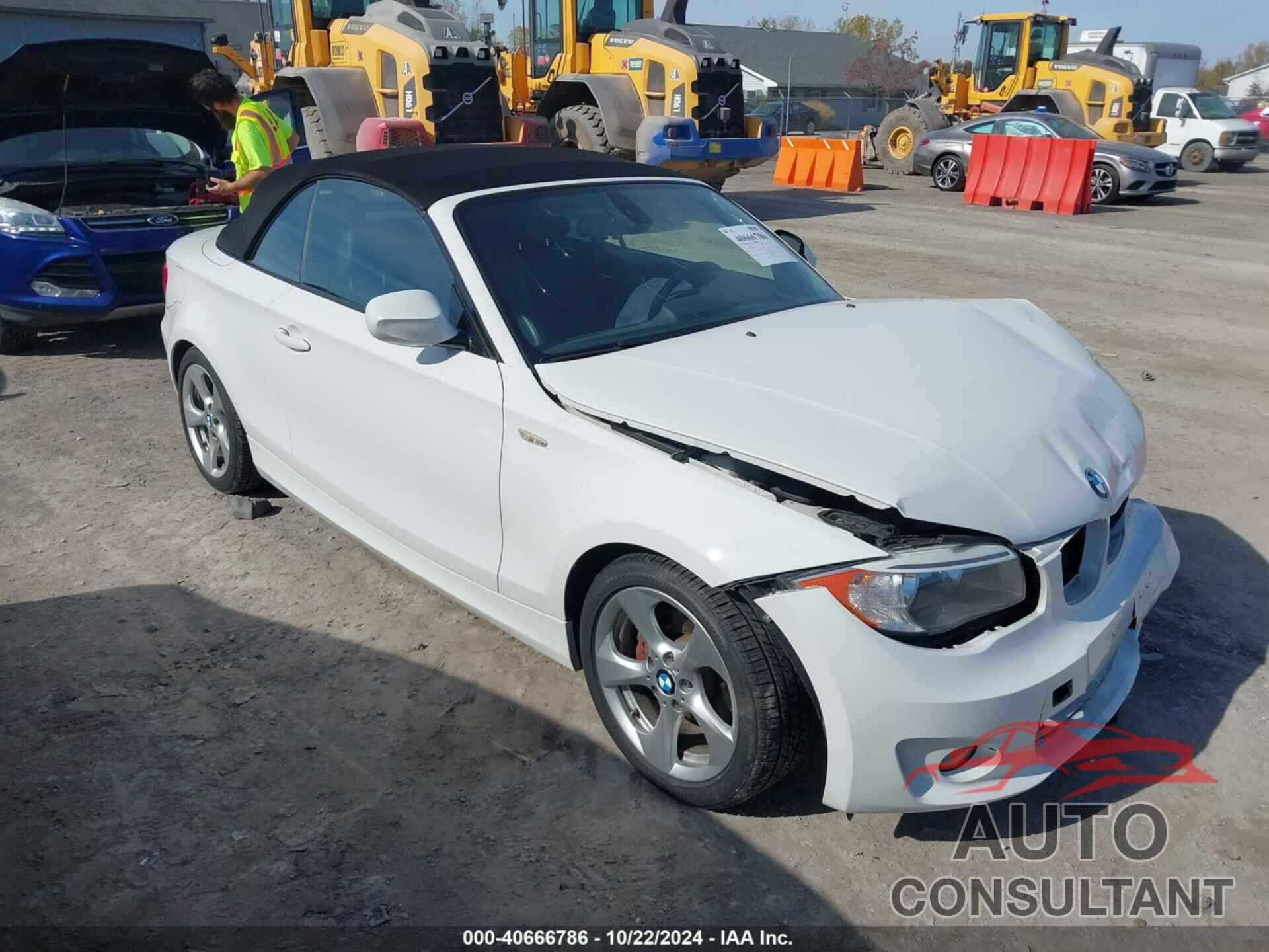 BMW 128I 2012 - WBAUN1C58CVR00150