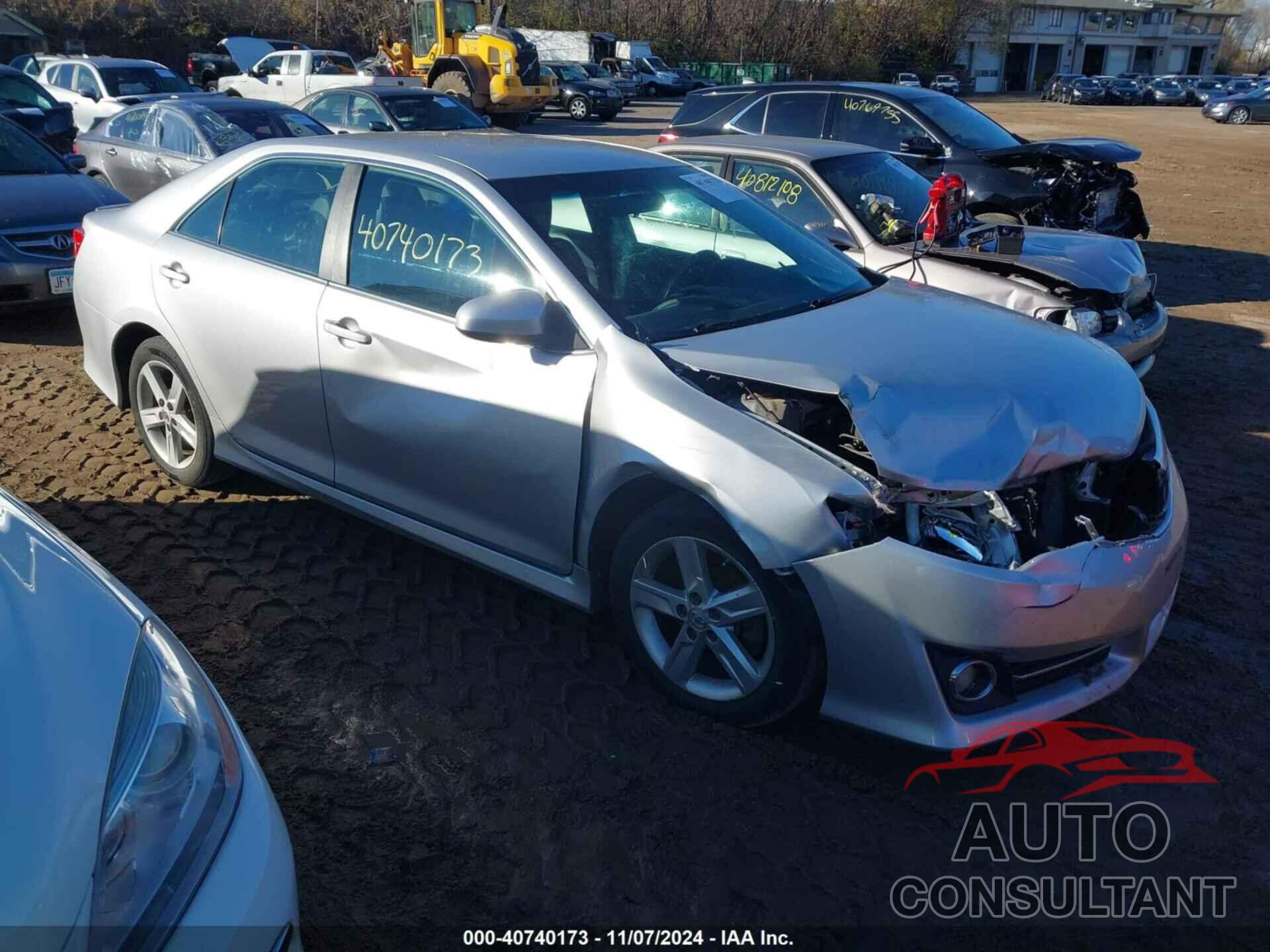 TOYOTA CAMRY 2013 - 4T1BF1FK8DU240350