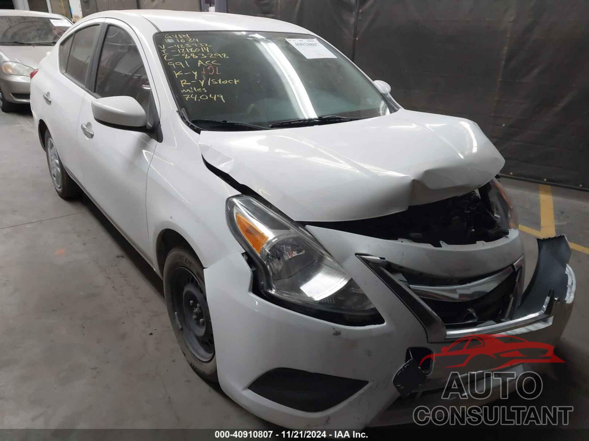 NISSAN VERSA 2017 - 3N1CN7AP0HK423932