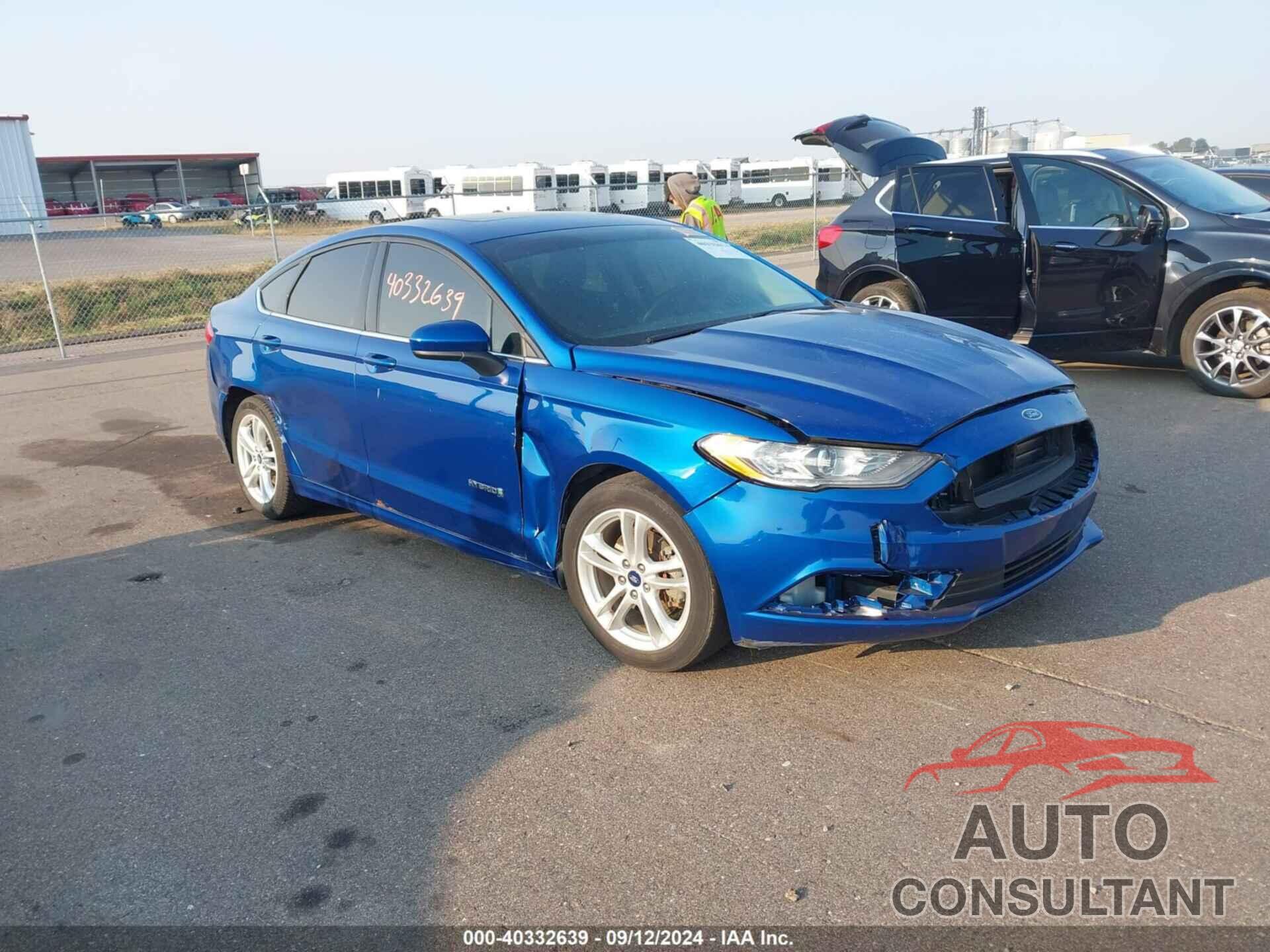 FORD FUSION HYBRID 2018 - 3FA6P0LU9JR116552