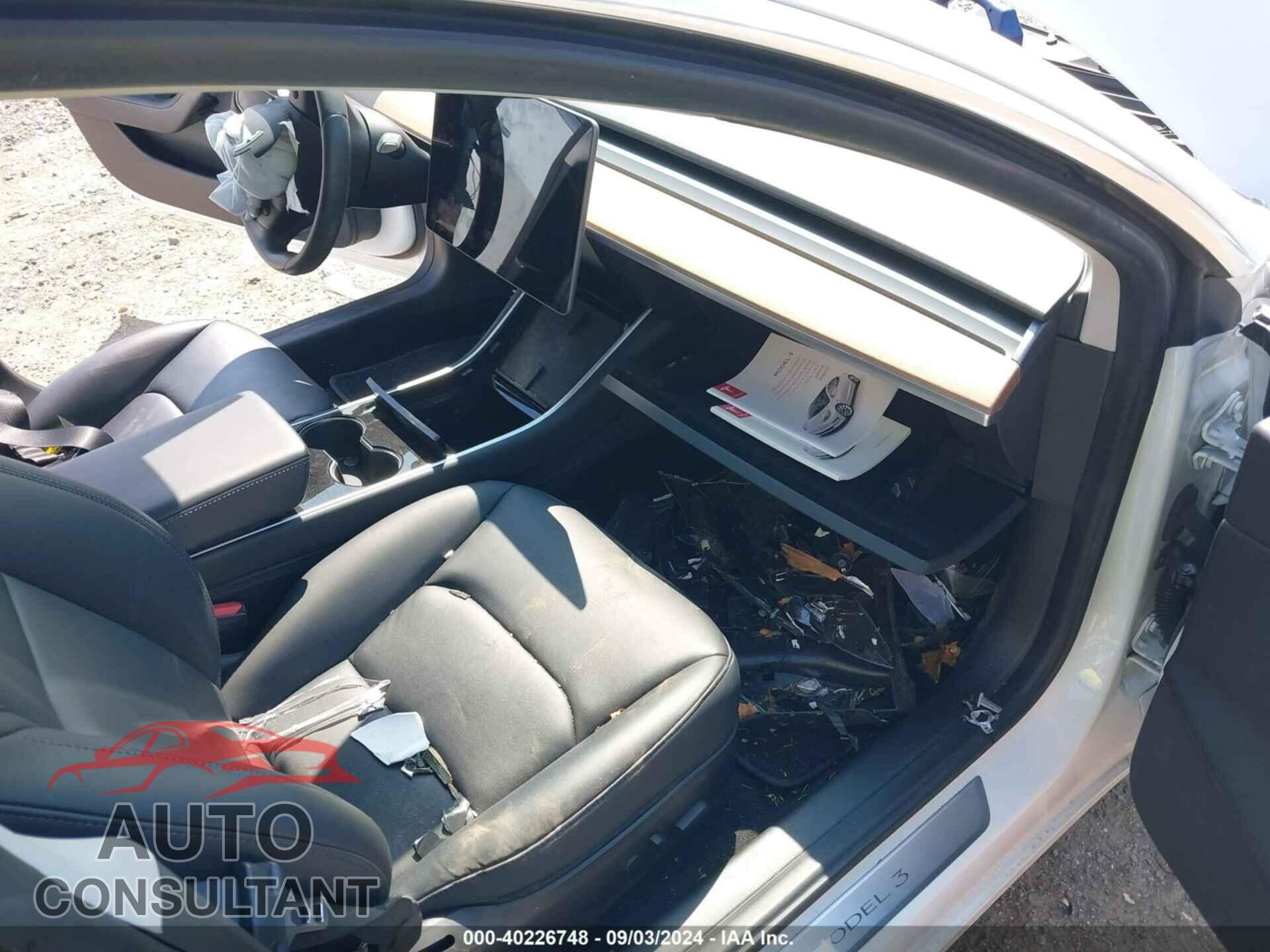 TESLA MODEL 3 2020 - 5YJ3E1EB9LF621029