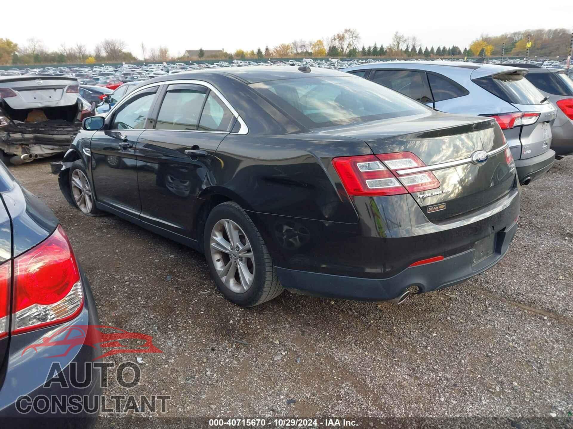 FORD TAURUS 2013 - 1FAHP2E84DG149832