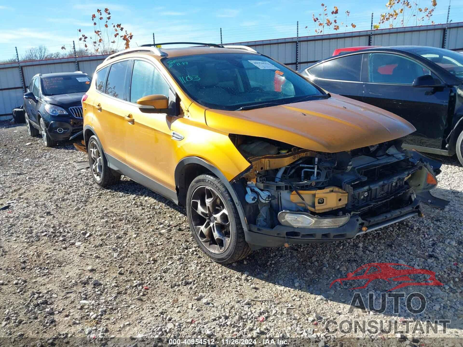 FORD ESCAPE 2016 - 1FMCU9J91GUC51076