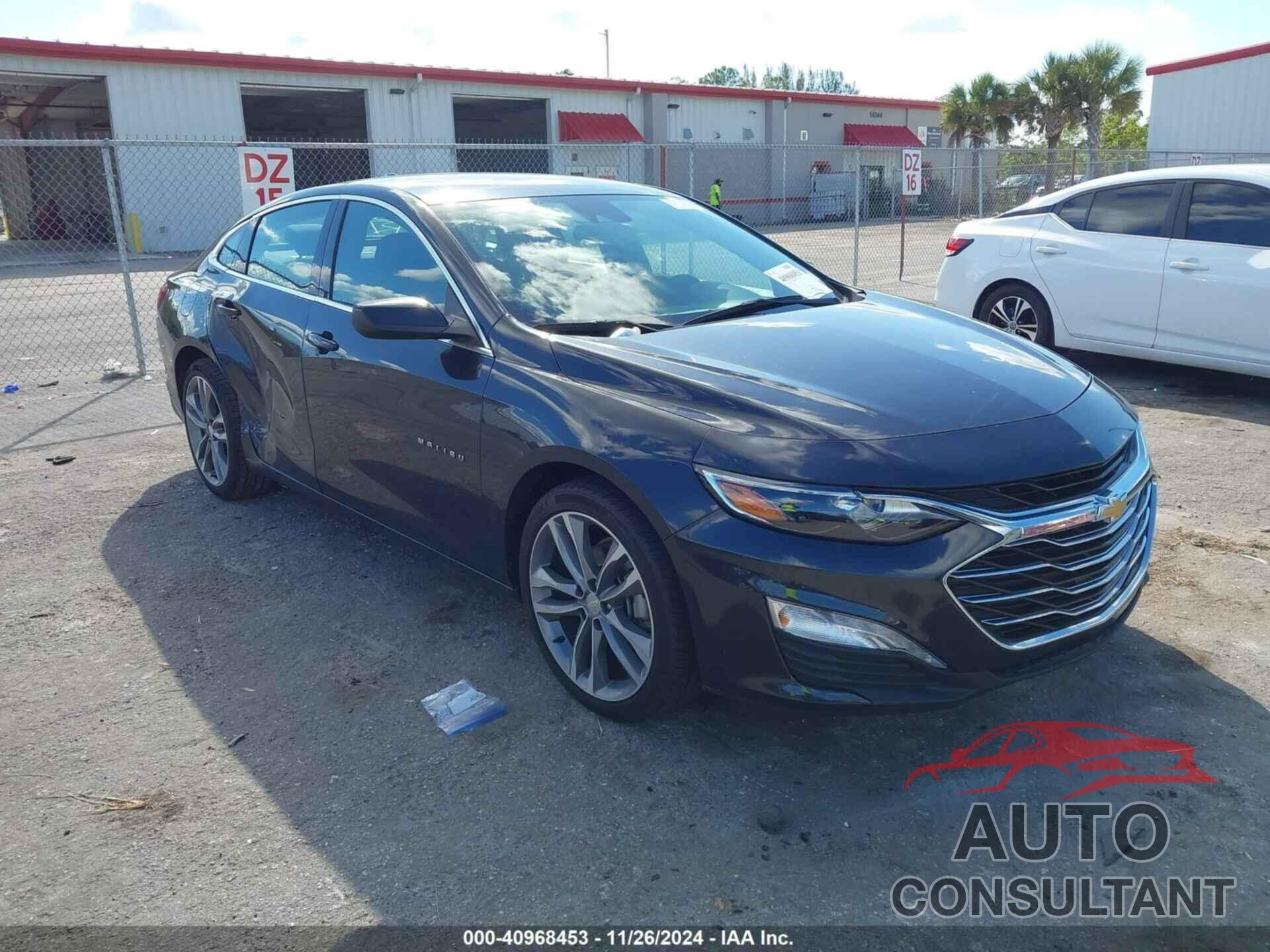 CHEVROLET MALIBU 2023 - 1G1ZD5ST1PF162462