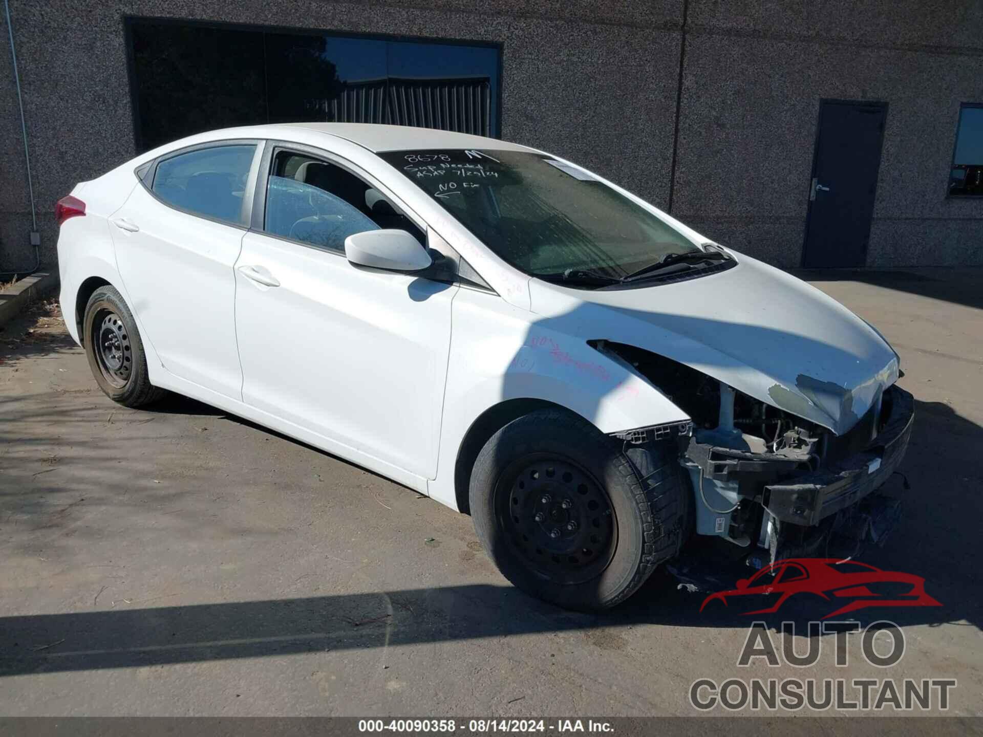 HYUNDAI ELANTRA 2016 - 5NPDH4AE7GH711364