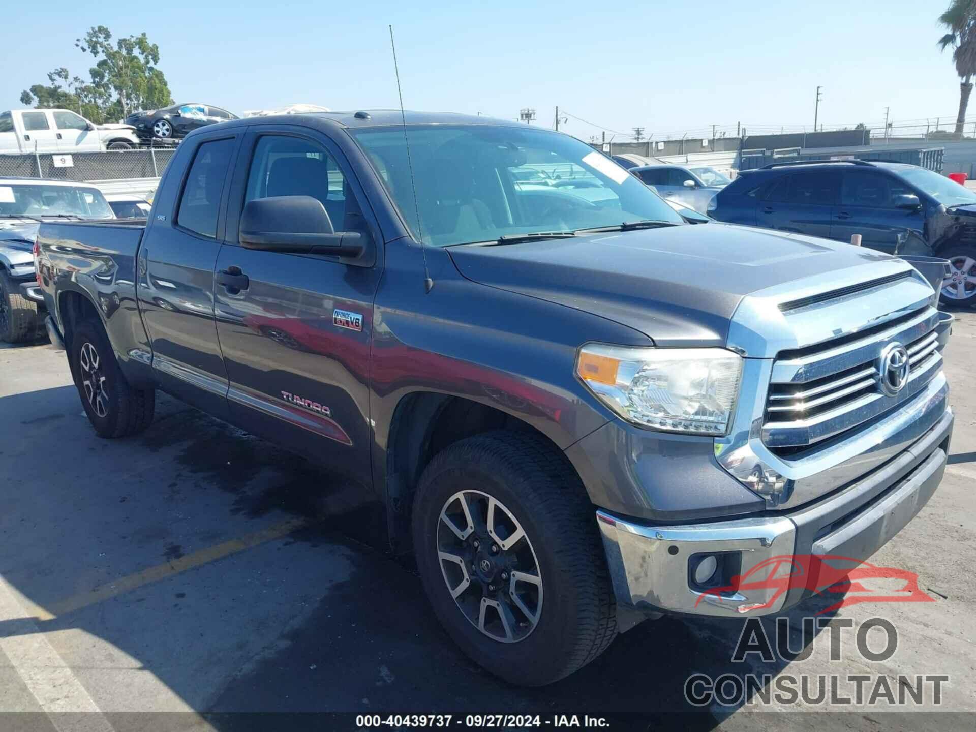 TOYOTA TUNDRA 2017 - 5TFRY5F16HX221179